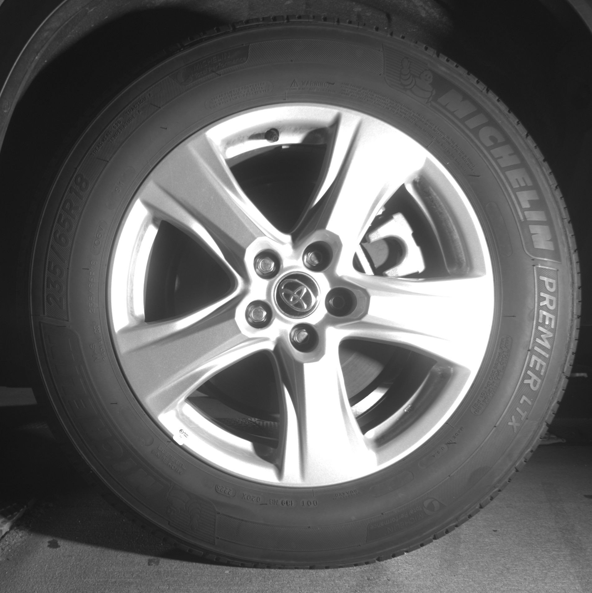 Thumbnail: 2025 Toyota Highlander - 14