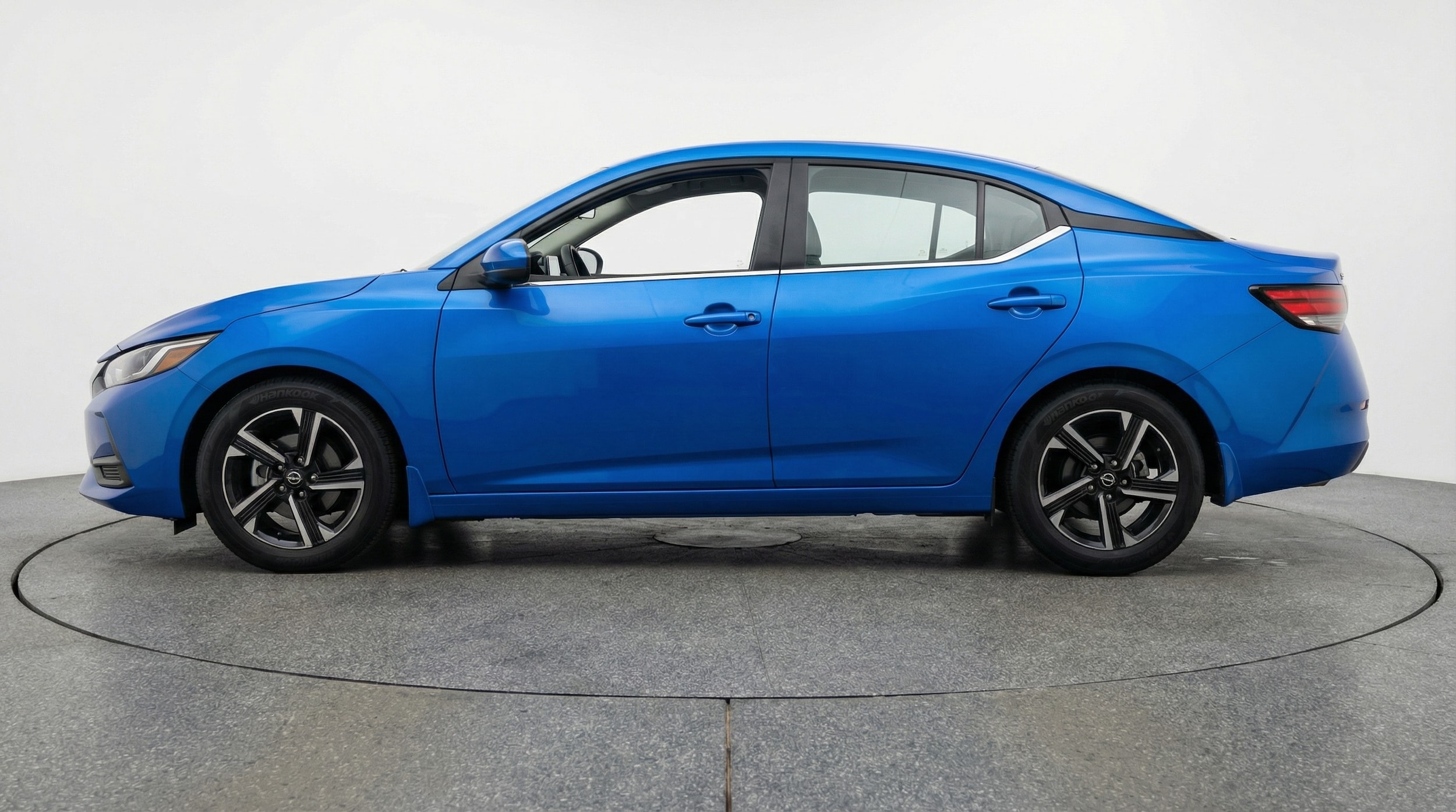 Thumbnail: 2025 Nissan Sentra - 4