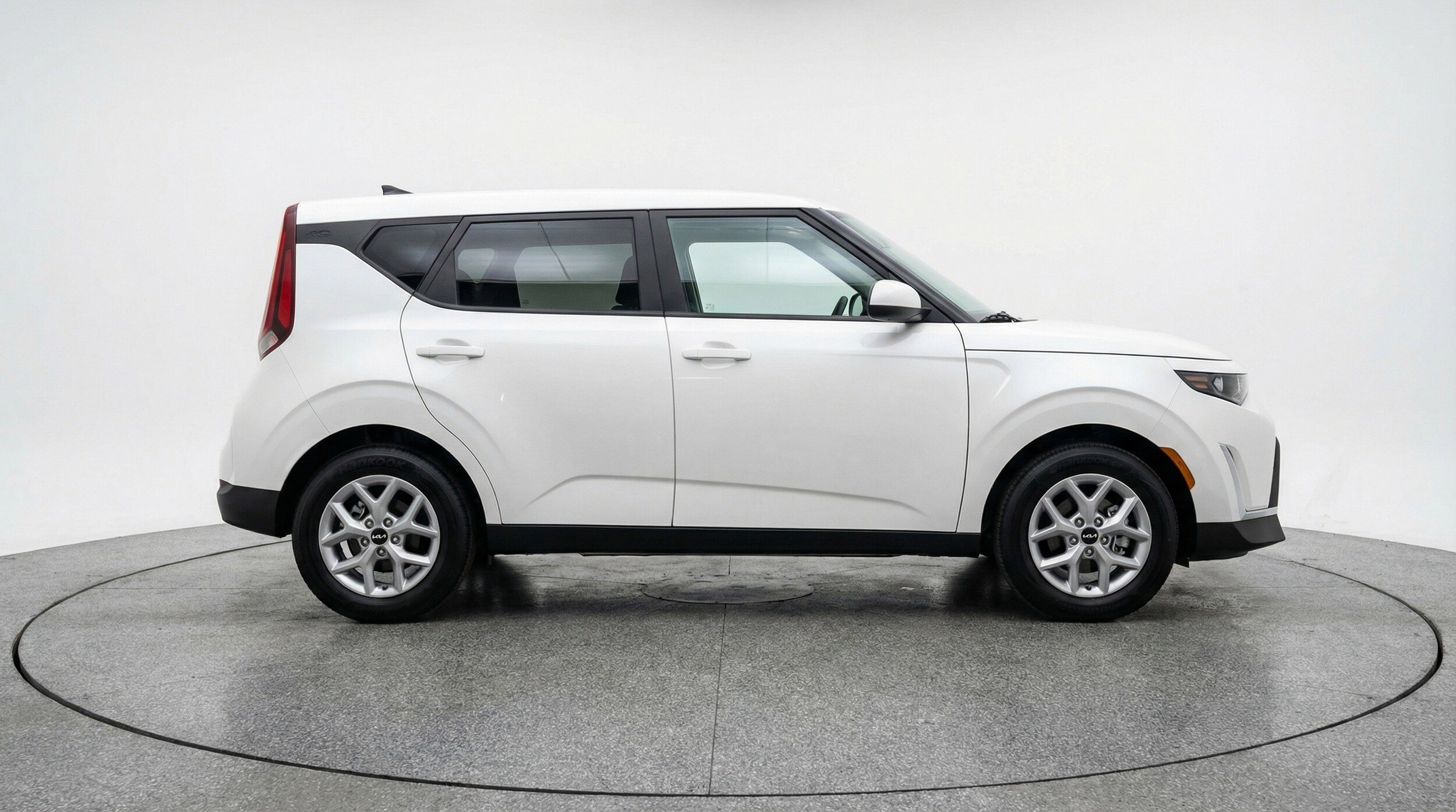 Thumbnail: 2025 Kia Soul - 11