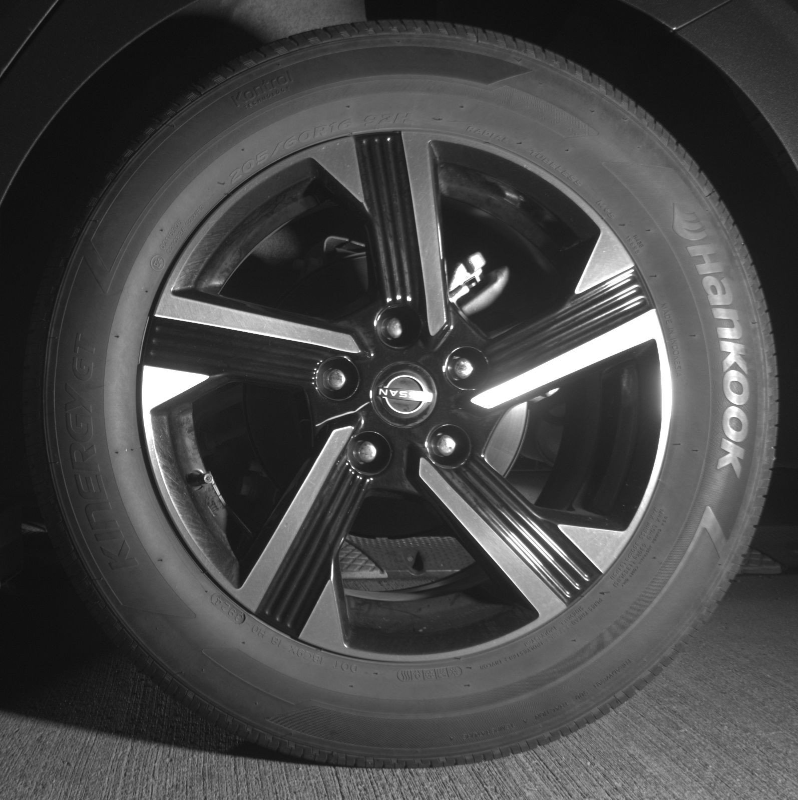 Thumbnail: 2025 Nissan Sentra - 14