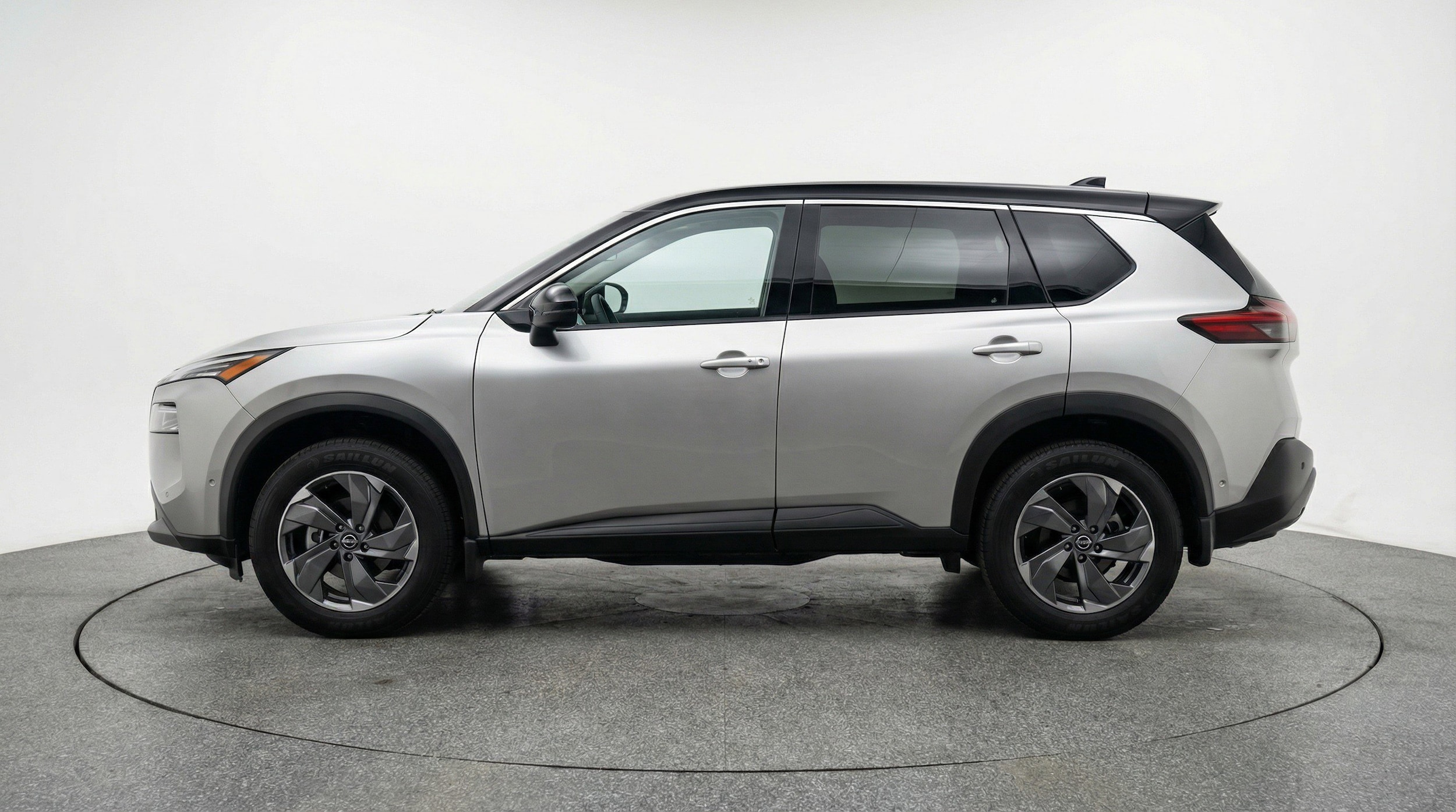 Thumbnail: 2025 Nissan Rogue - 5