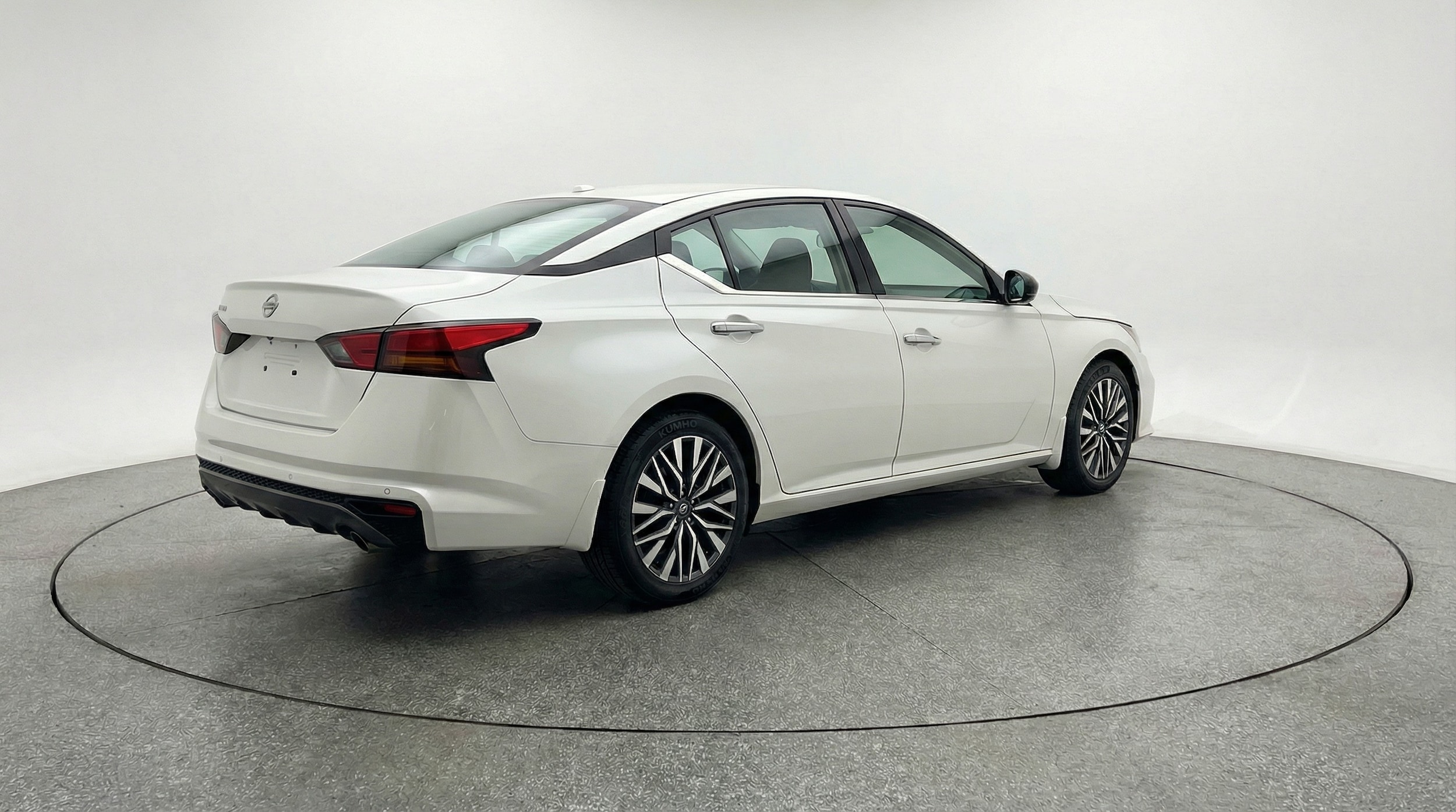 Thumbnail: 2025 Nissan Altima - 7