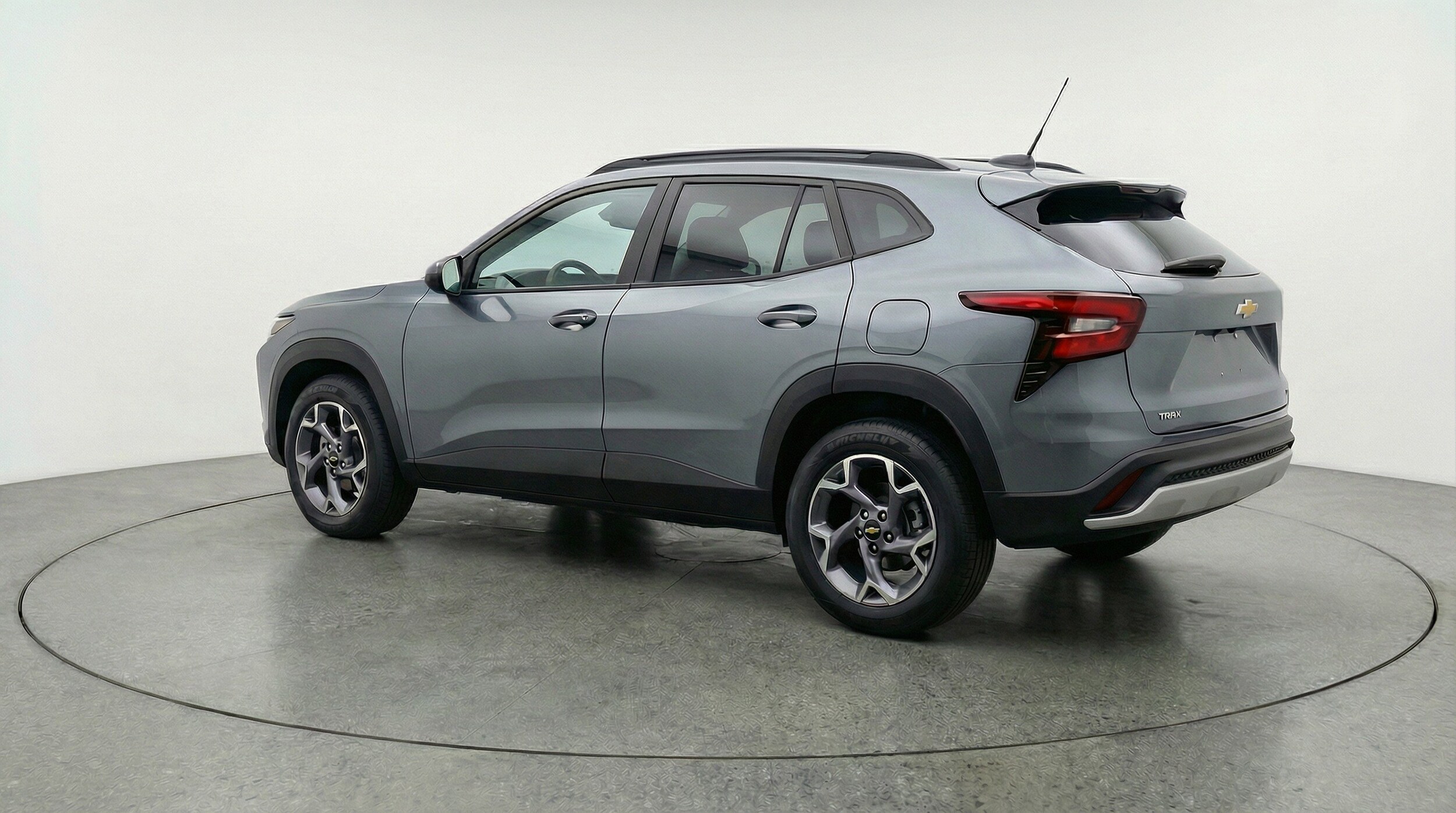 Thumbnail: 2025 Chevrolet Trax - 6