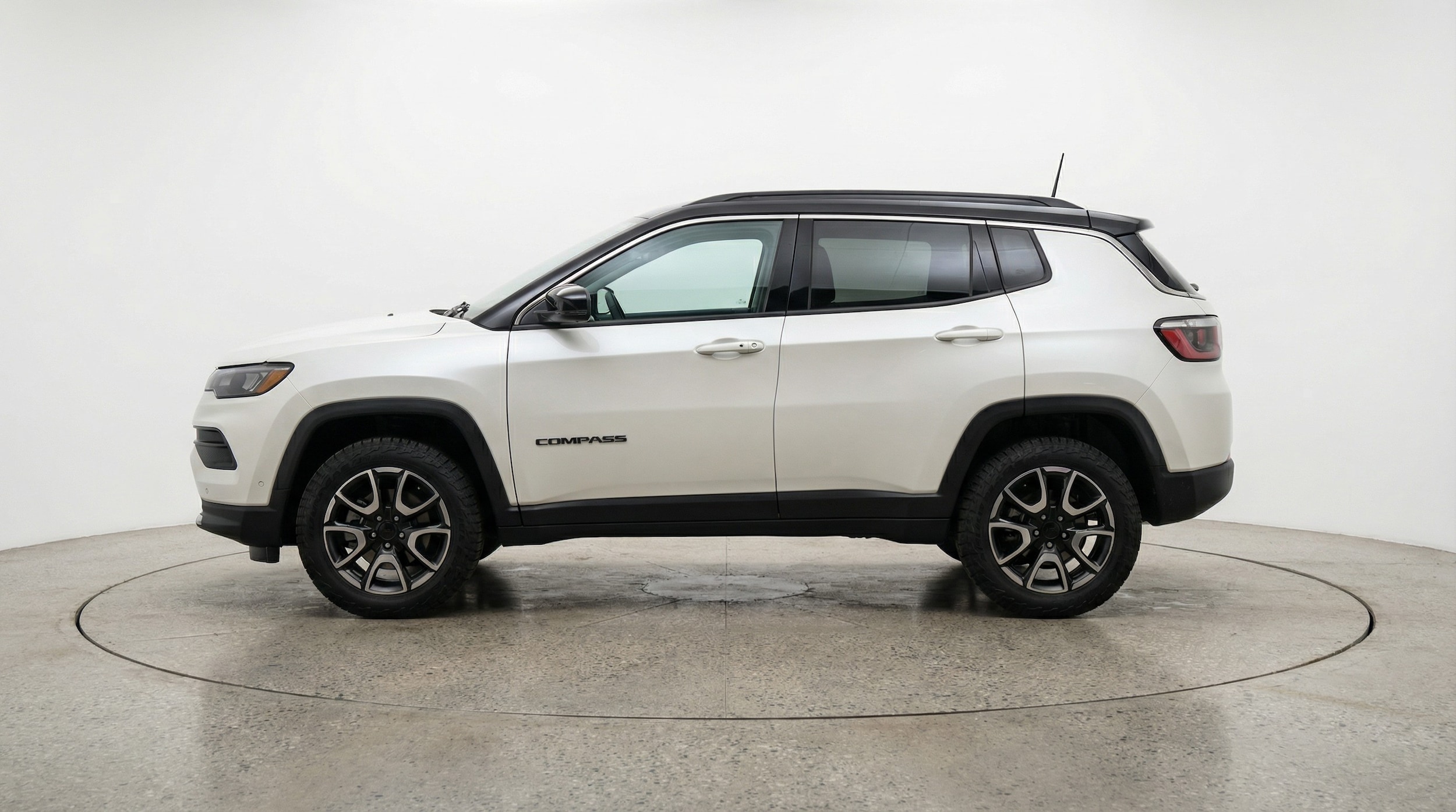 Thumbnail: 2025 Jeep Compass - 4