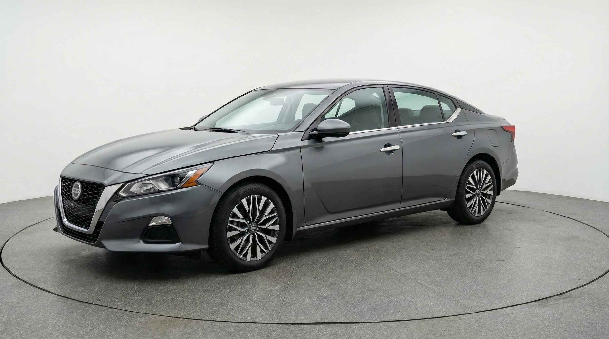 Thumbnail: 2025 Nissan Altima - 3