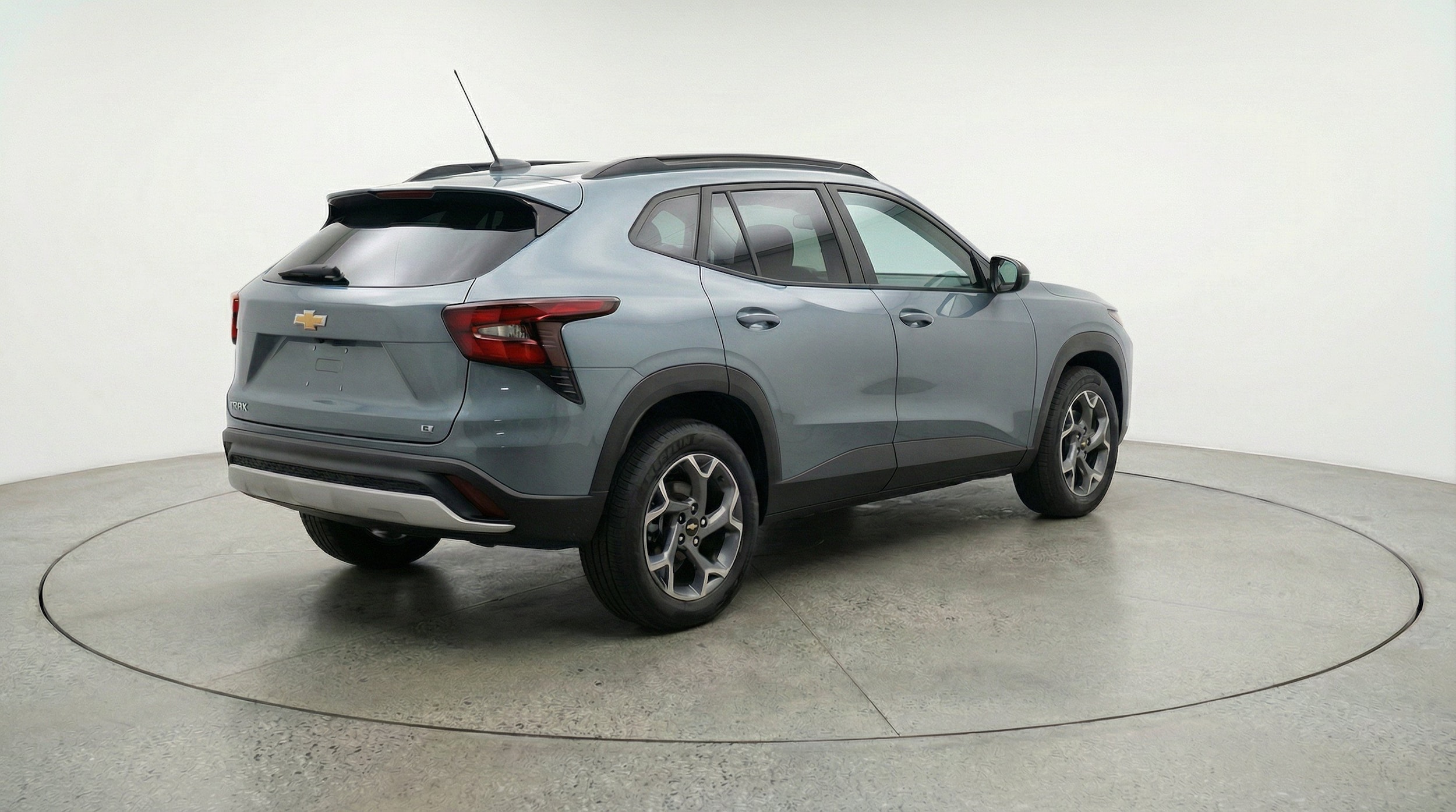 Thumbnail: 2025 Chevrolet Trax - 9