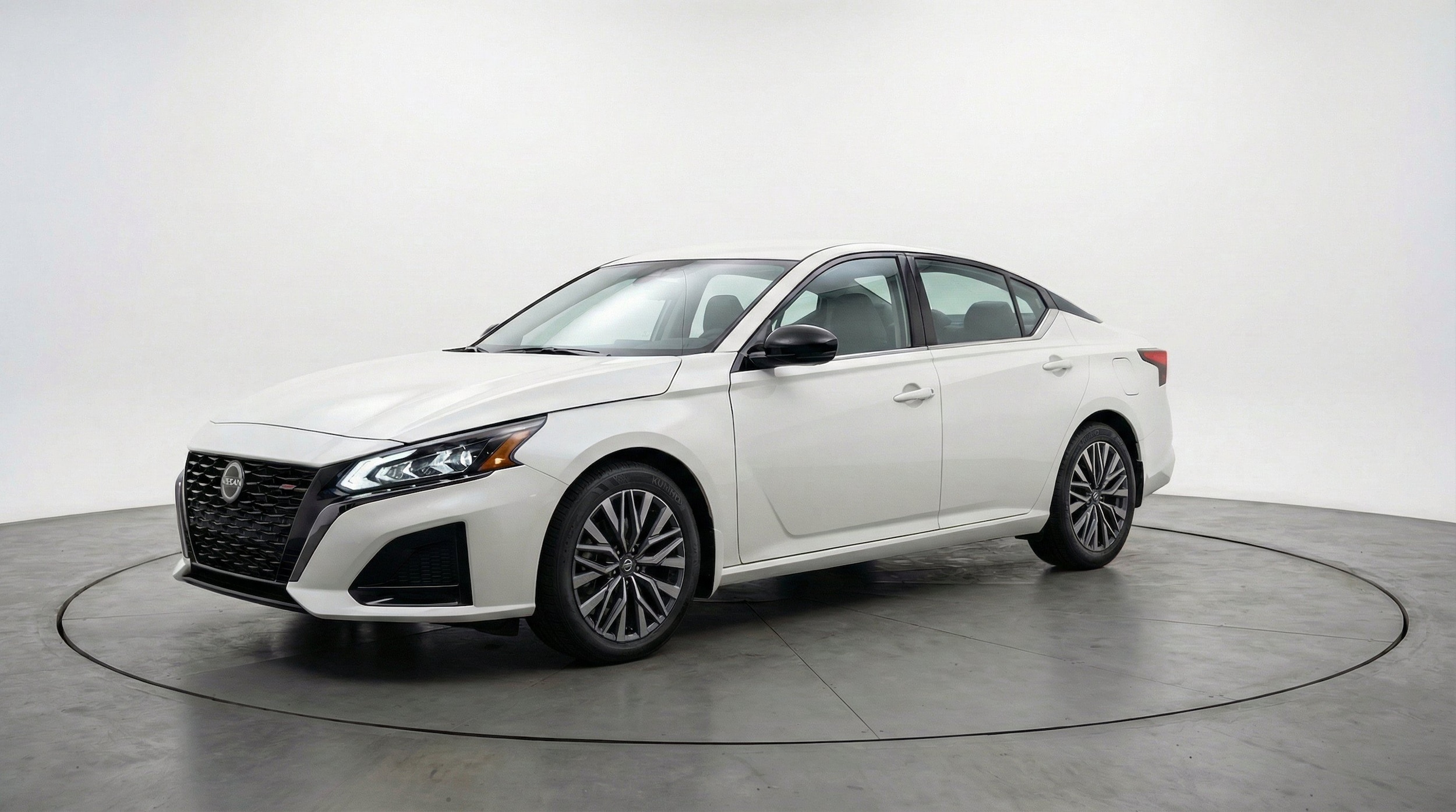 Thumbnail: 2026 Nissan Altima - 3