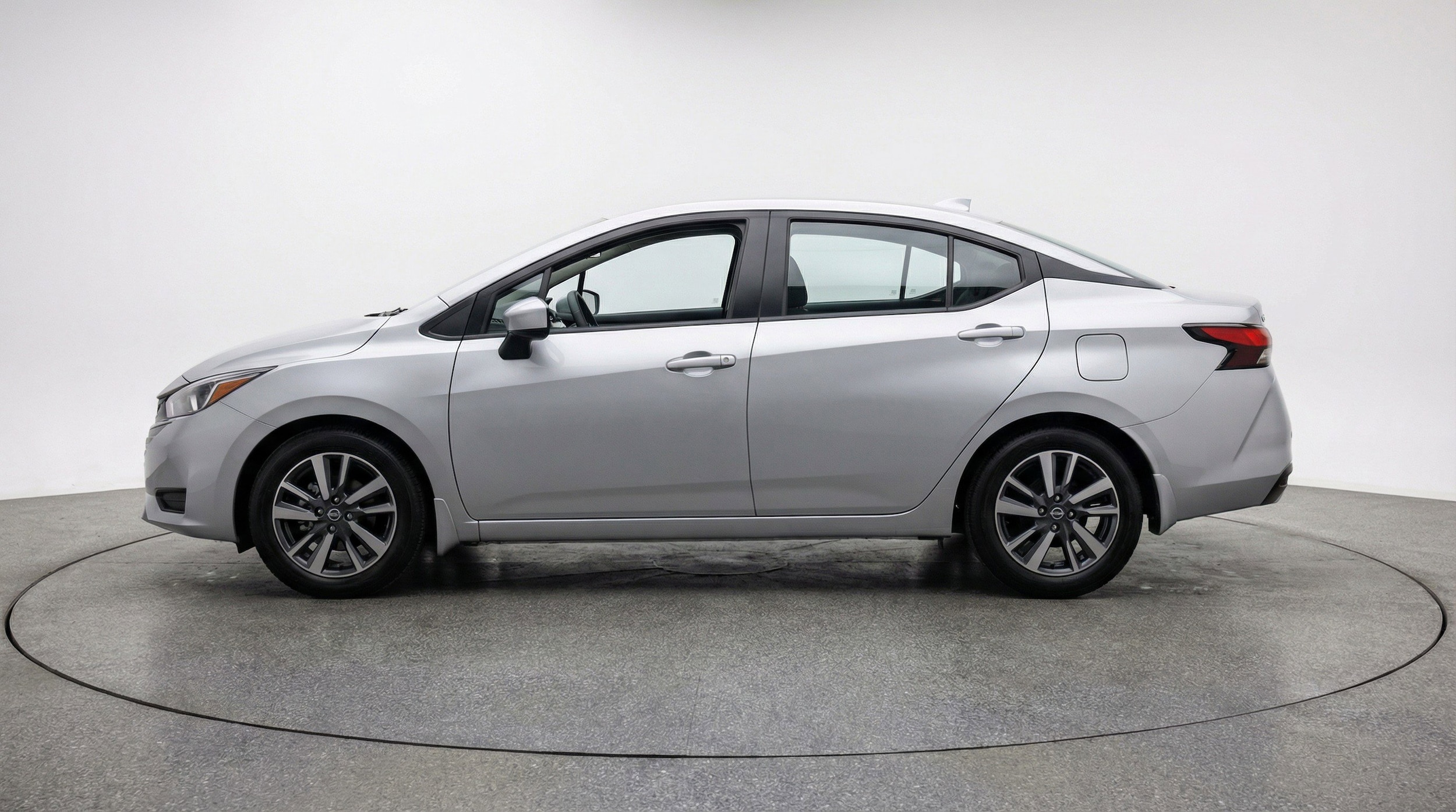 Thumbnail: 2025 Nissan Versa - 5