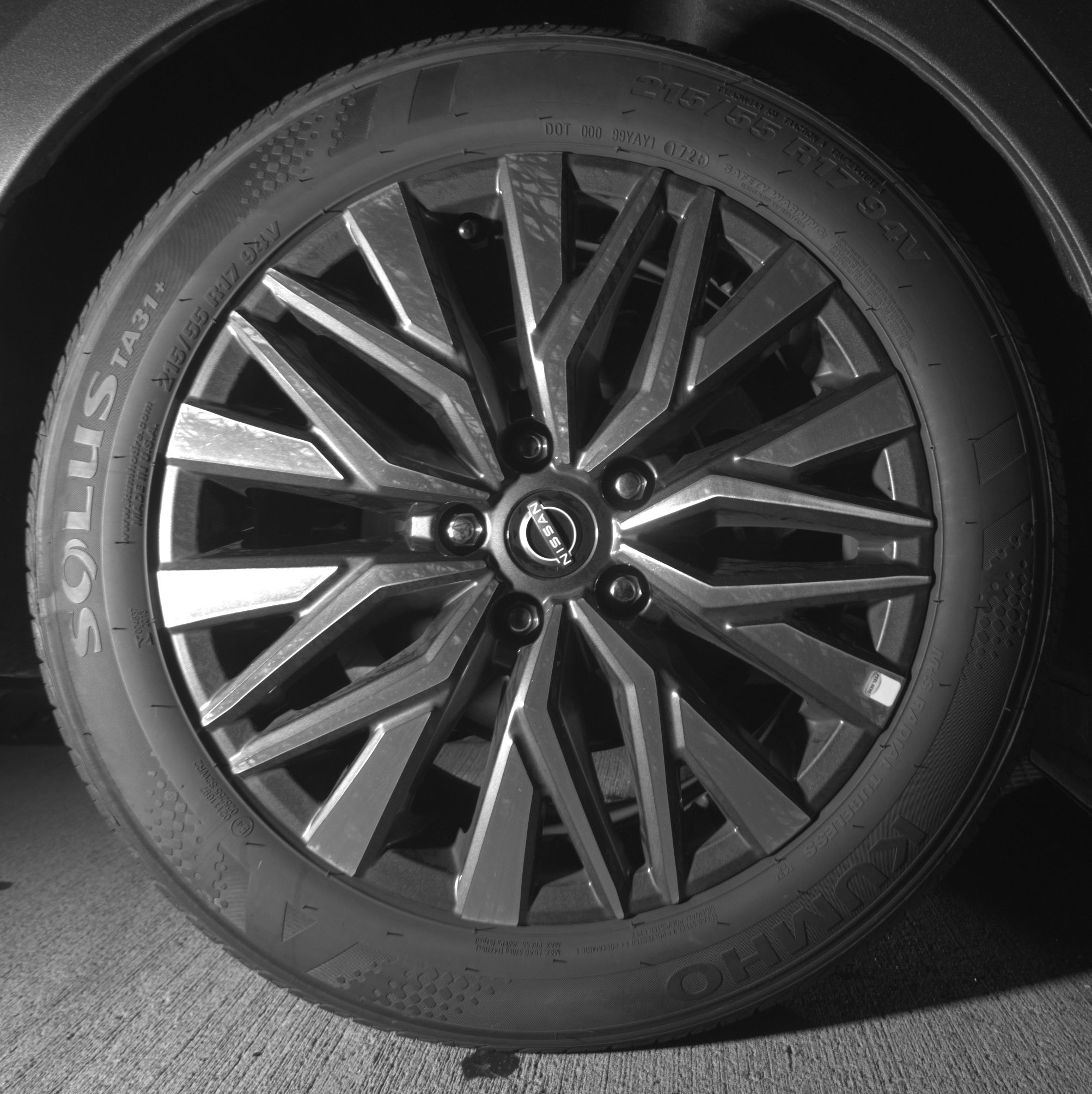 Thumbnail: 2025 Nissan Altima - 12