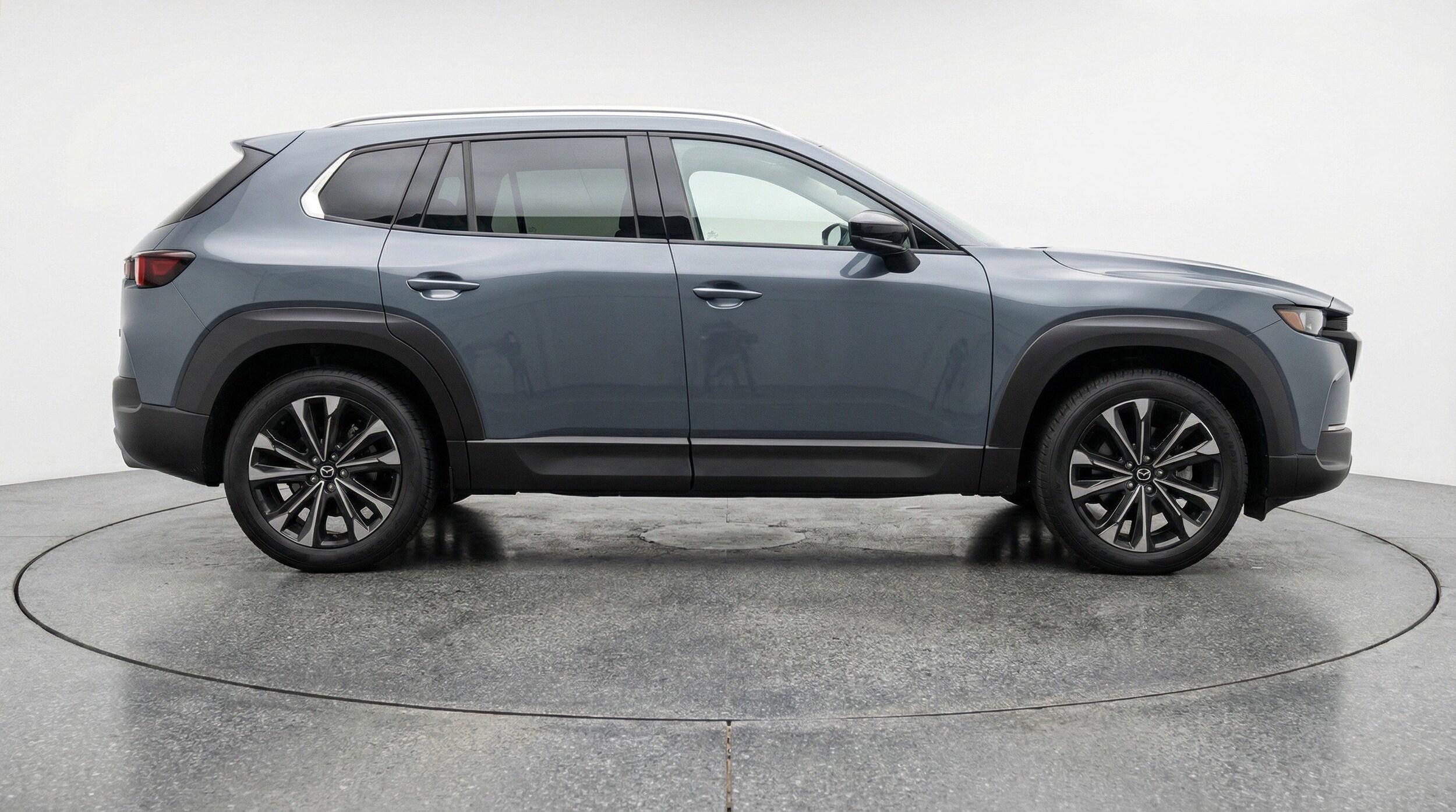 Thumbnail: 2025 Mazda CX-50 - 11