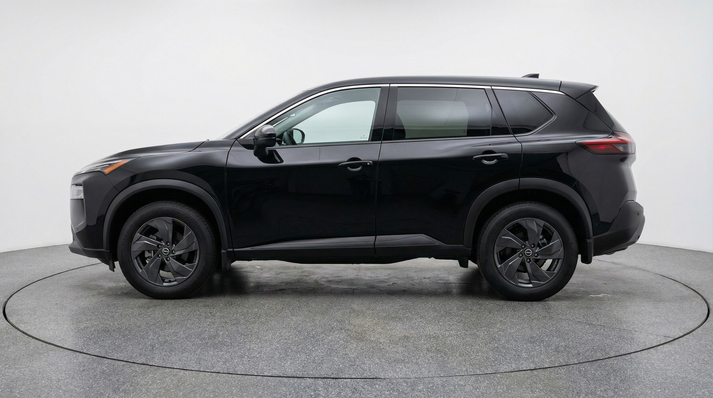 Thumbnail: 2025 Nissan Rogue - 4