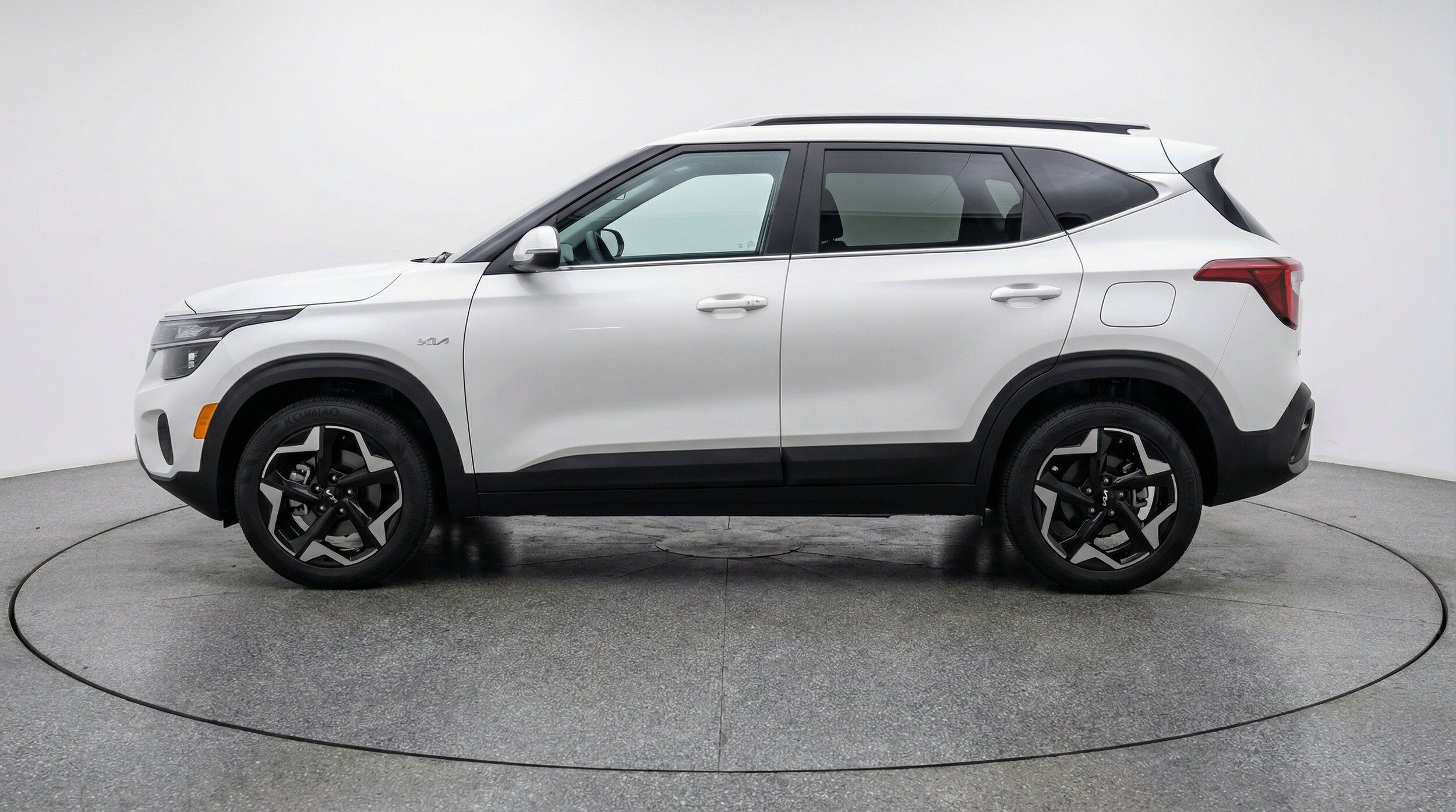 Thumbnail: 2025 Kia Seltos - 5