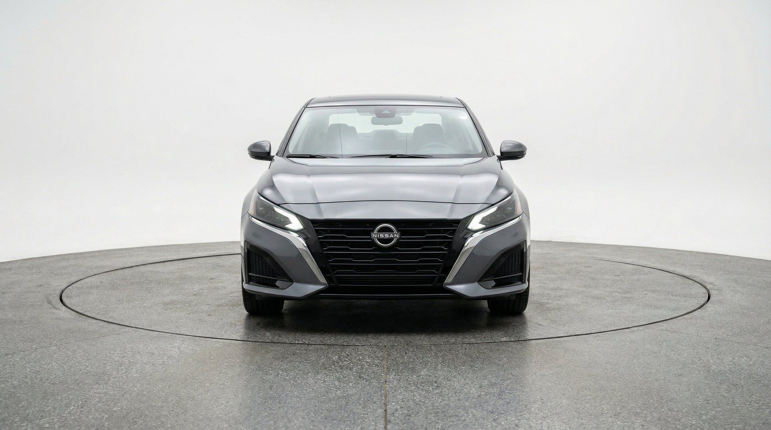Thumbnail: 2025 Nissan Altima - 2
