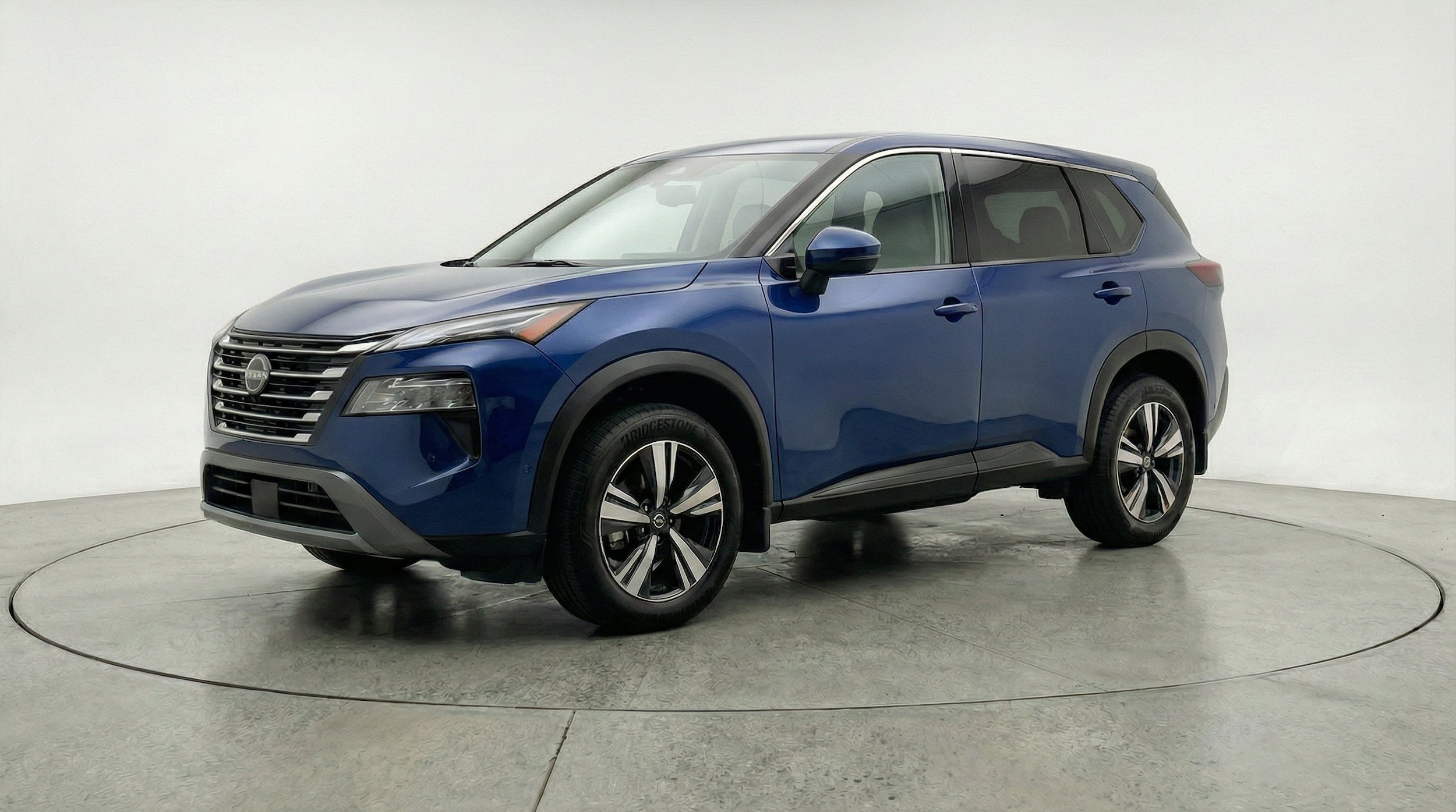 Thumbnail: 2026 Nissan Rogue - 3