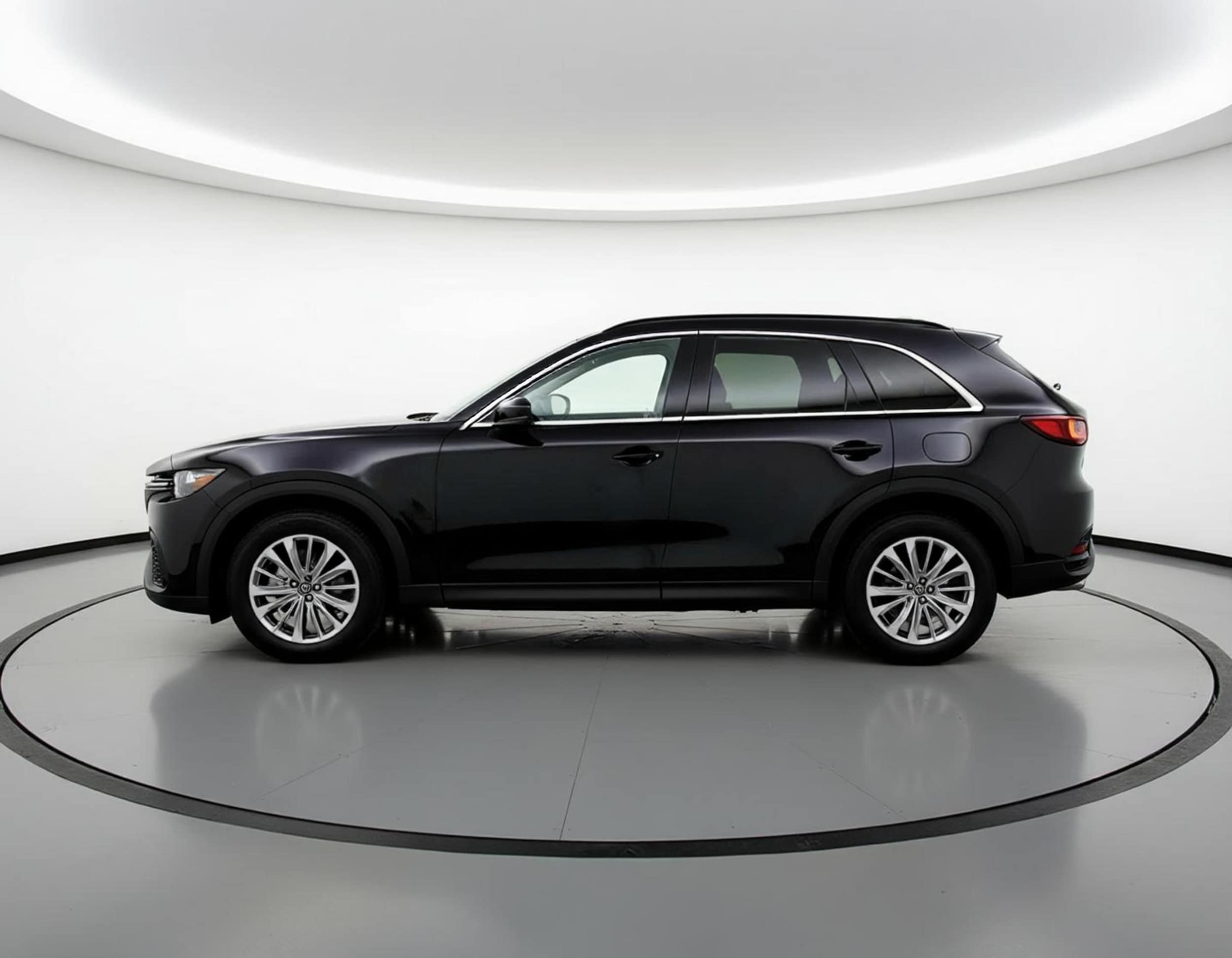 Thumbnail: 2025 Mazda CX-70 - 4