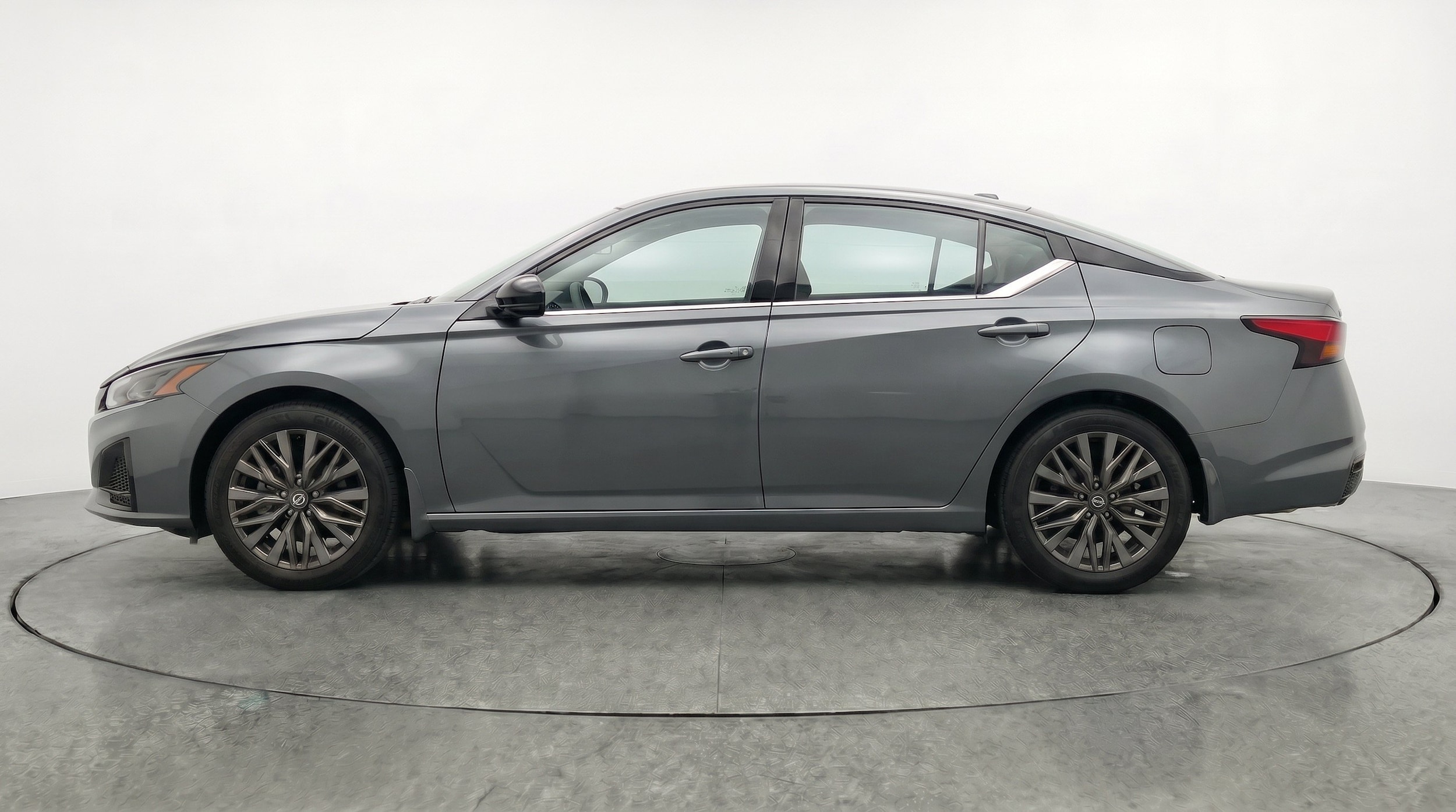 Thumbnail: 2026 Nissan Altima - 5