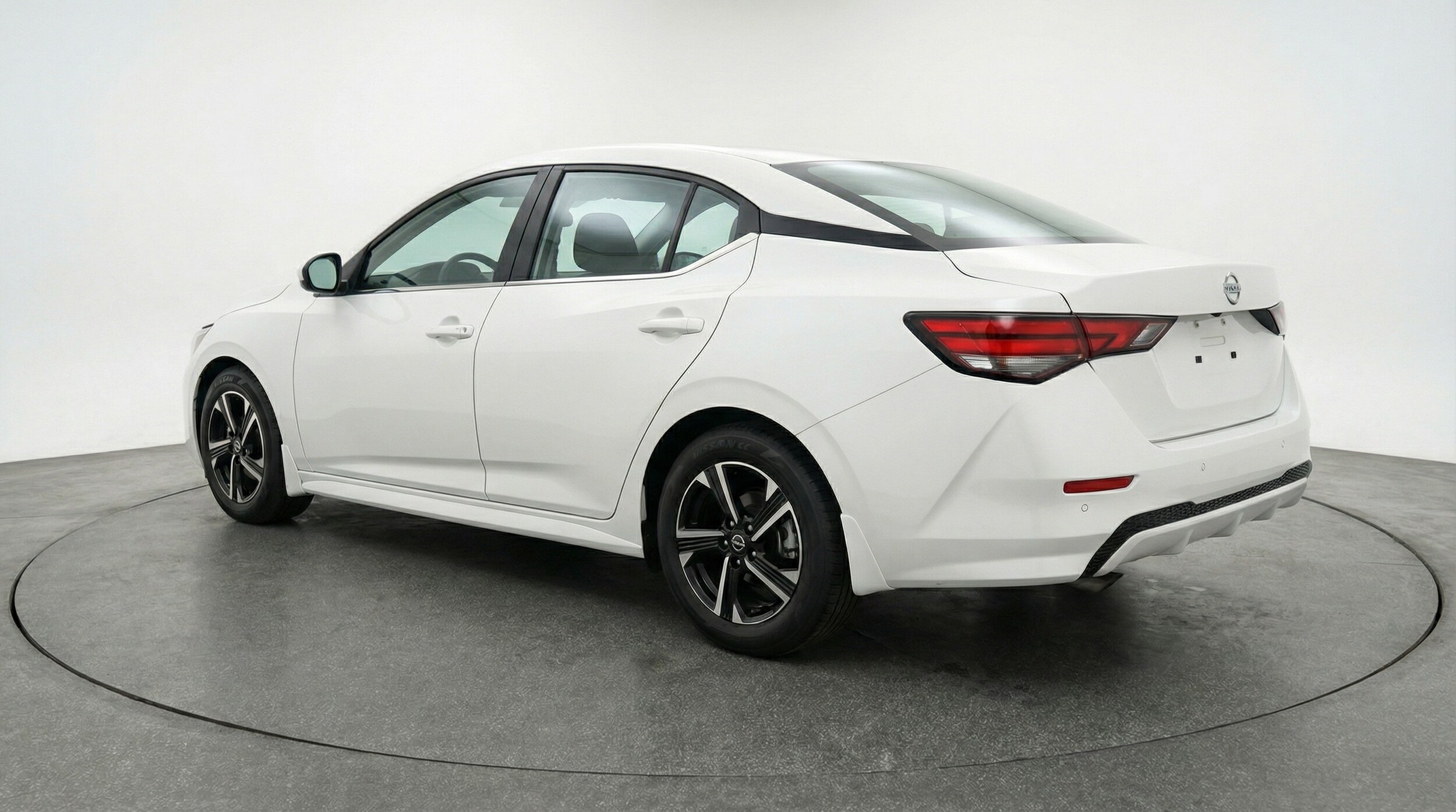 Thumbnail: 2025 Nissan Sentra - 5