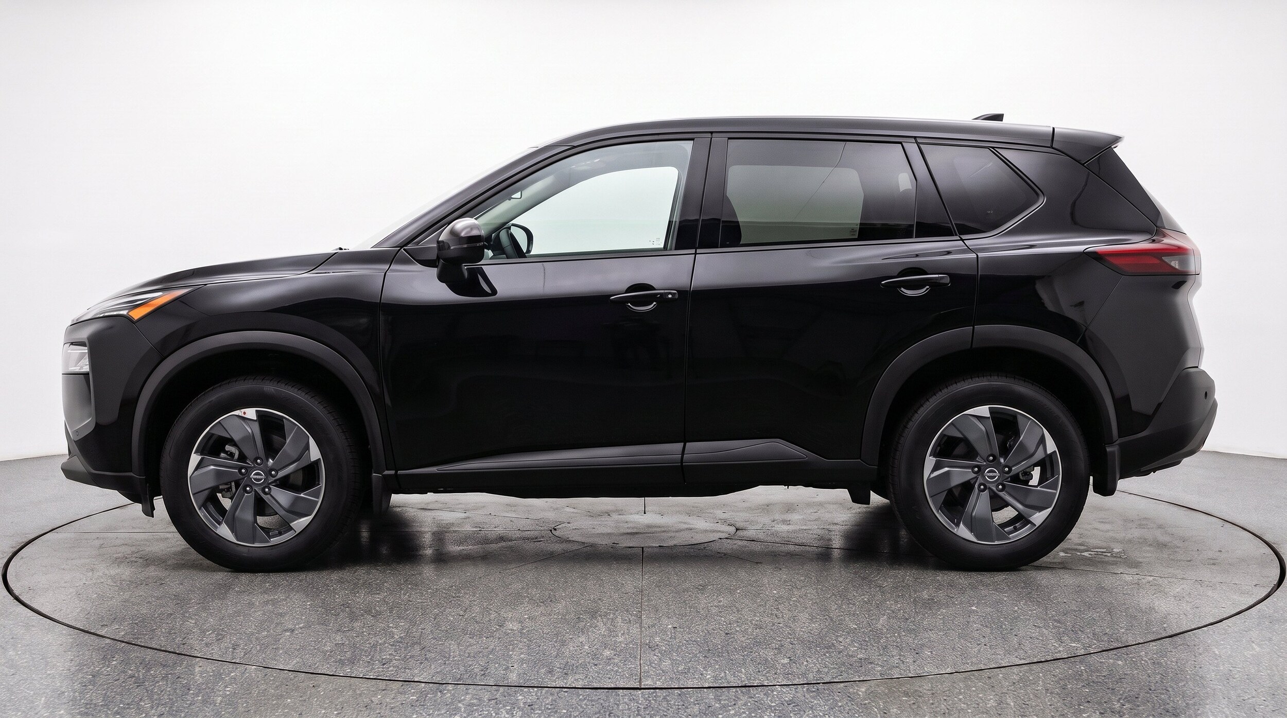 Thumbnail: 2025 Nissan Rogue - 5