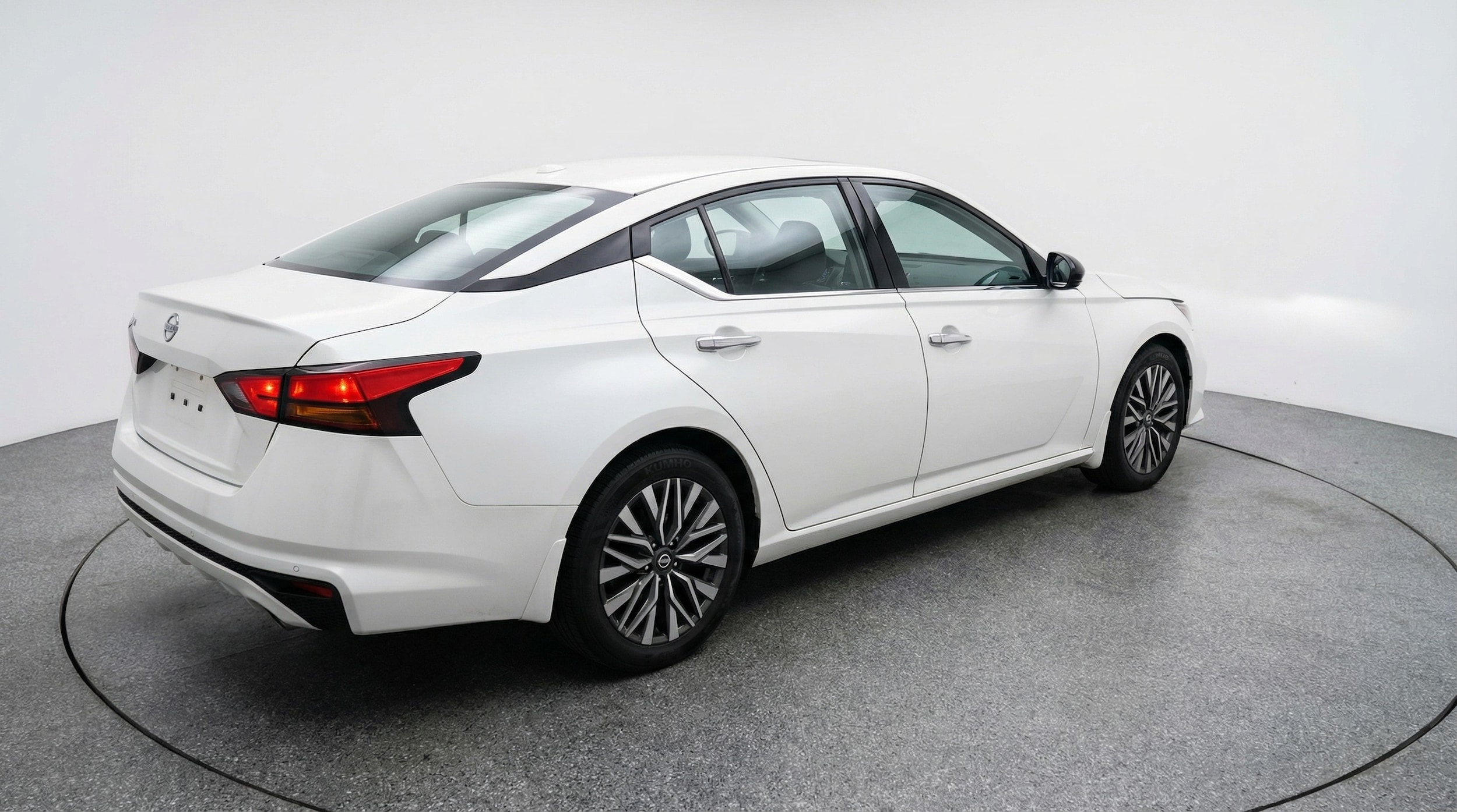 Thumbnail: 2025 Nissan Altima - 7