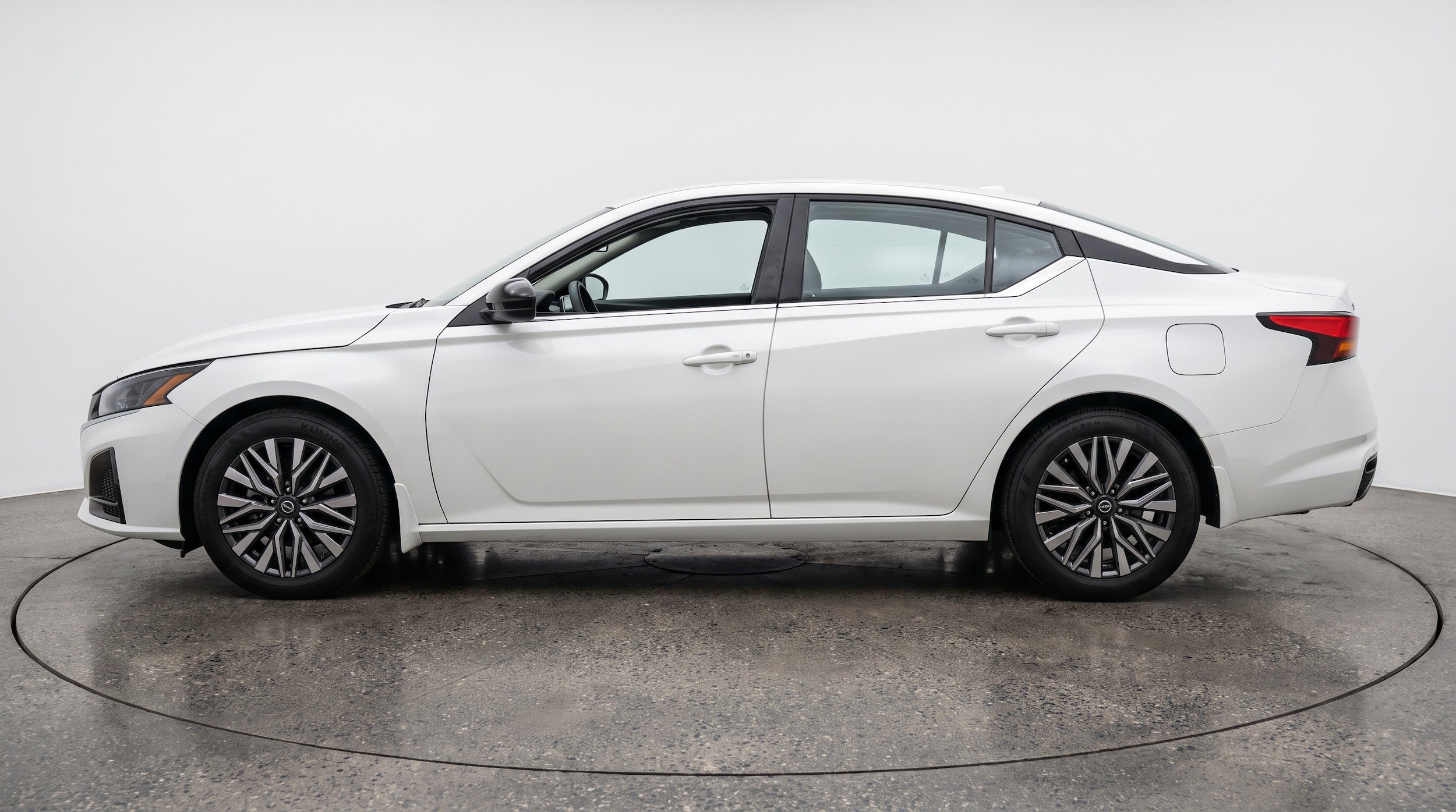 Thumbnail: 2026 Nissan Altima - 5