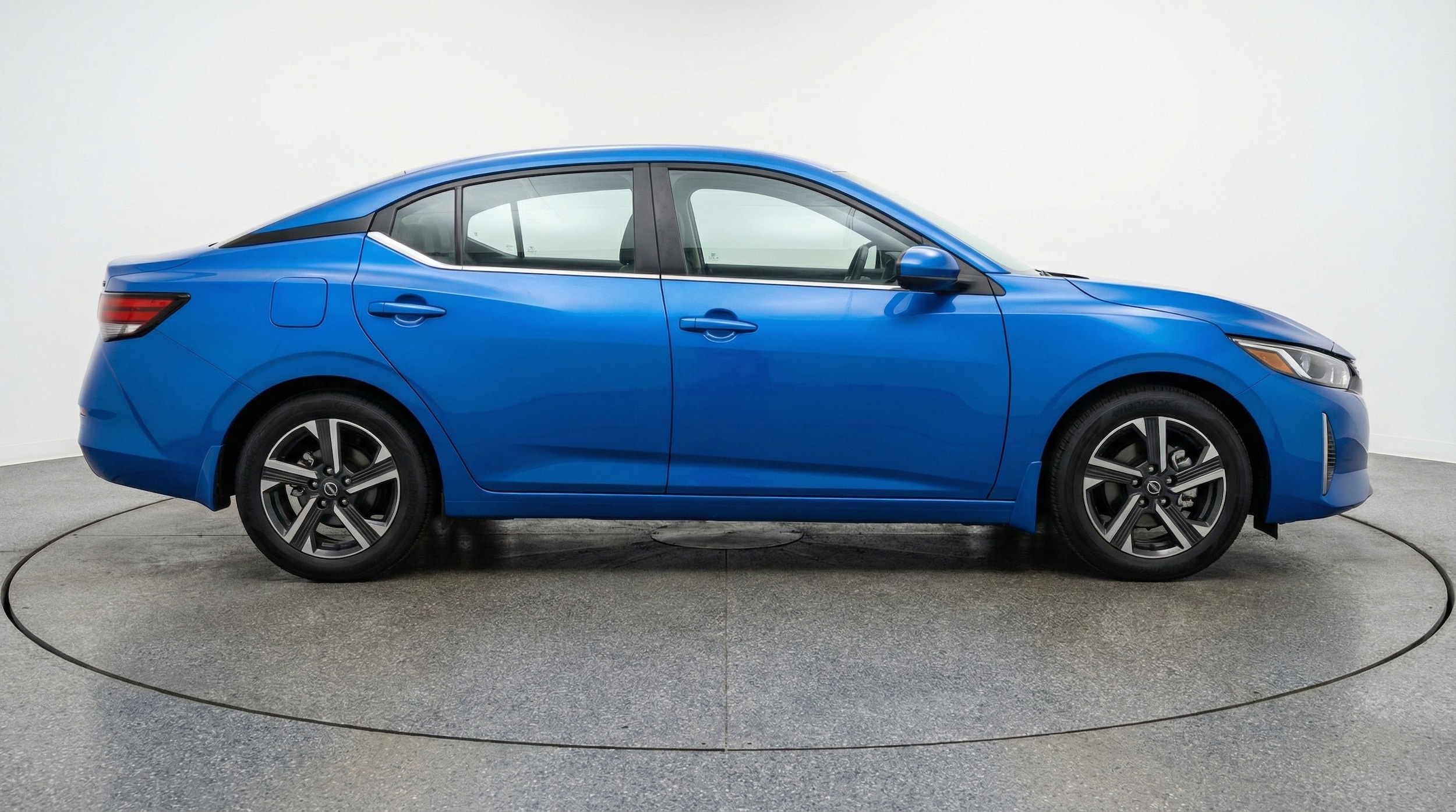 Thumbnail: 2025 Nissan Sentra - 8