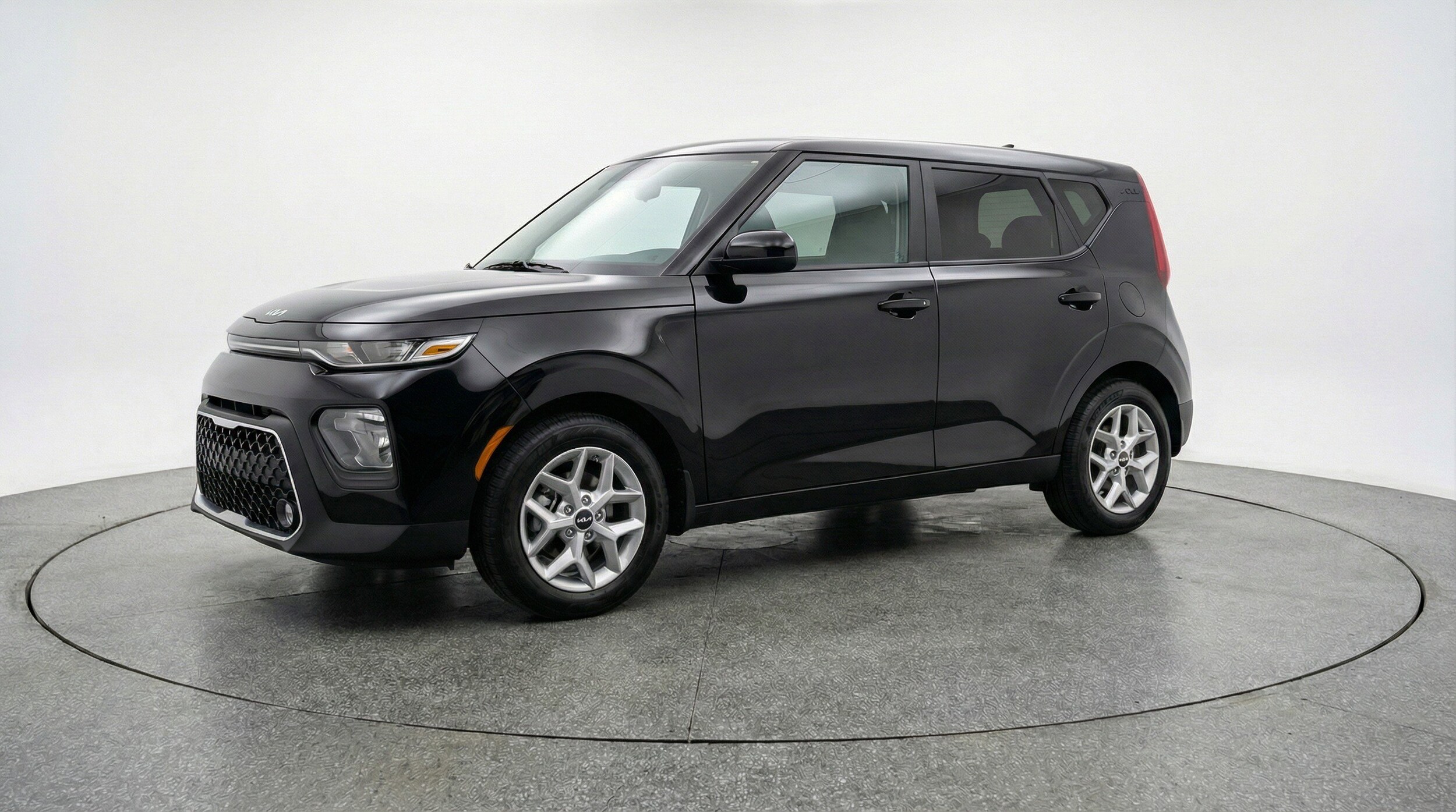 Thumbnail: 2025 Kia Soul - 3