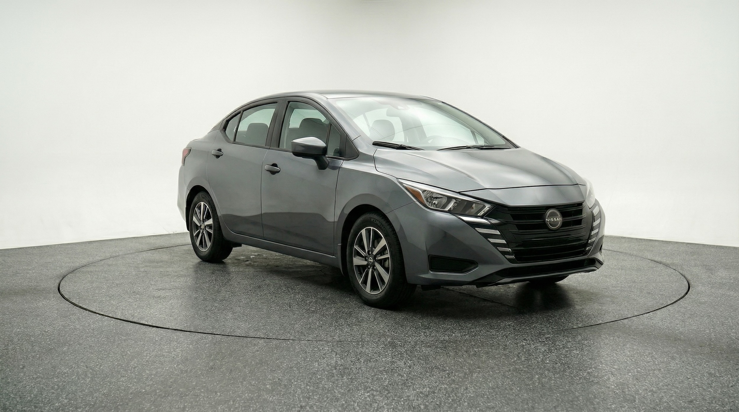 2025 Nissan Versa SV FWD
