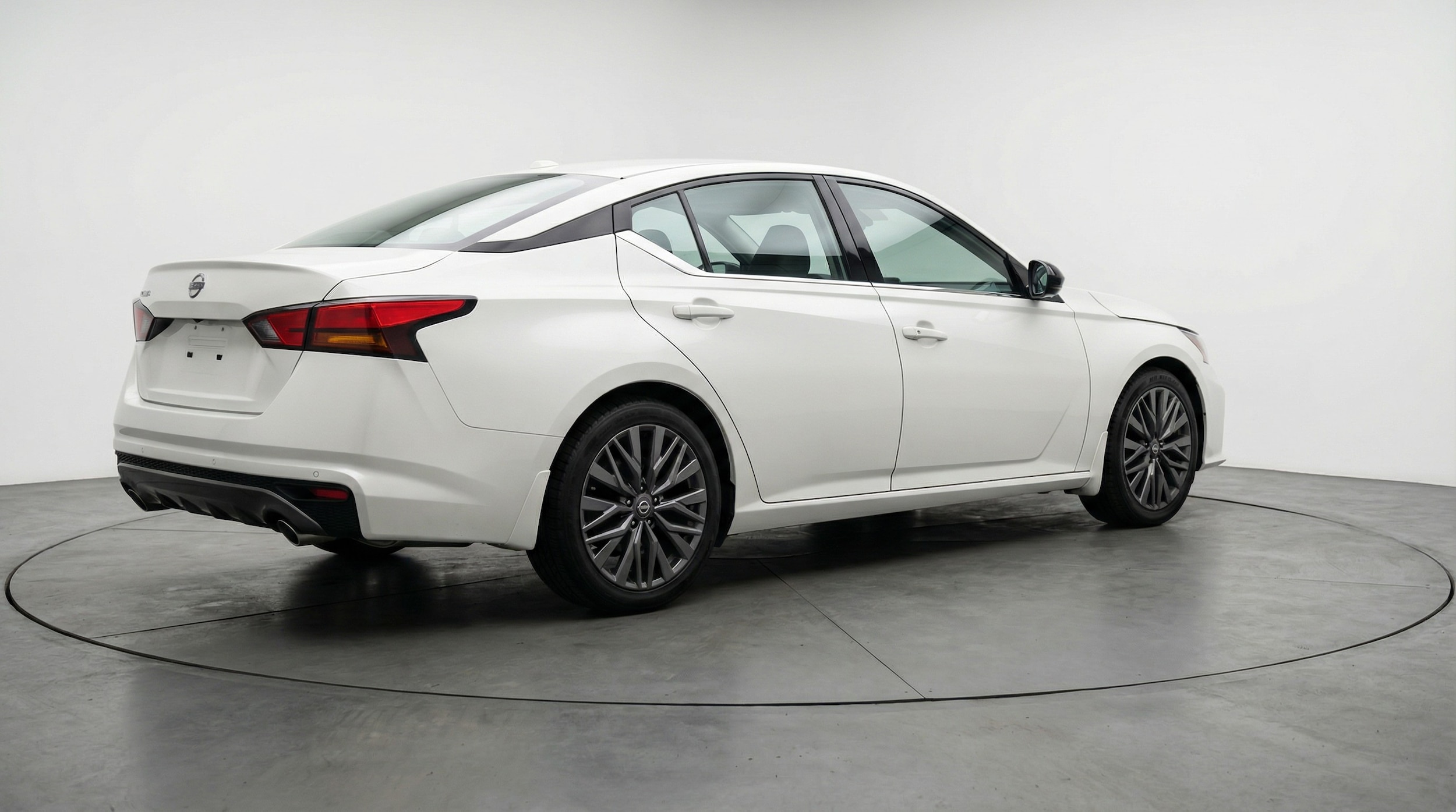 Thumbnail: 2025 Nissan Altima - 7