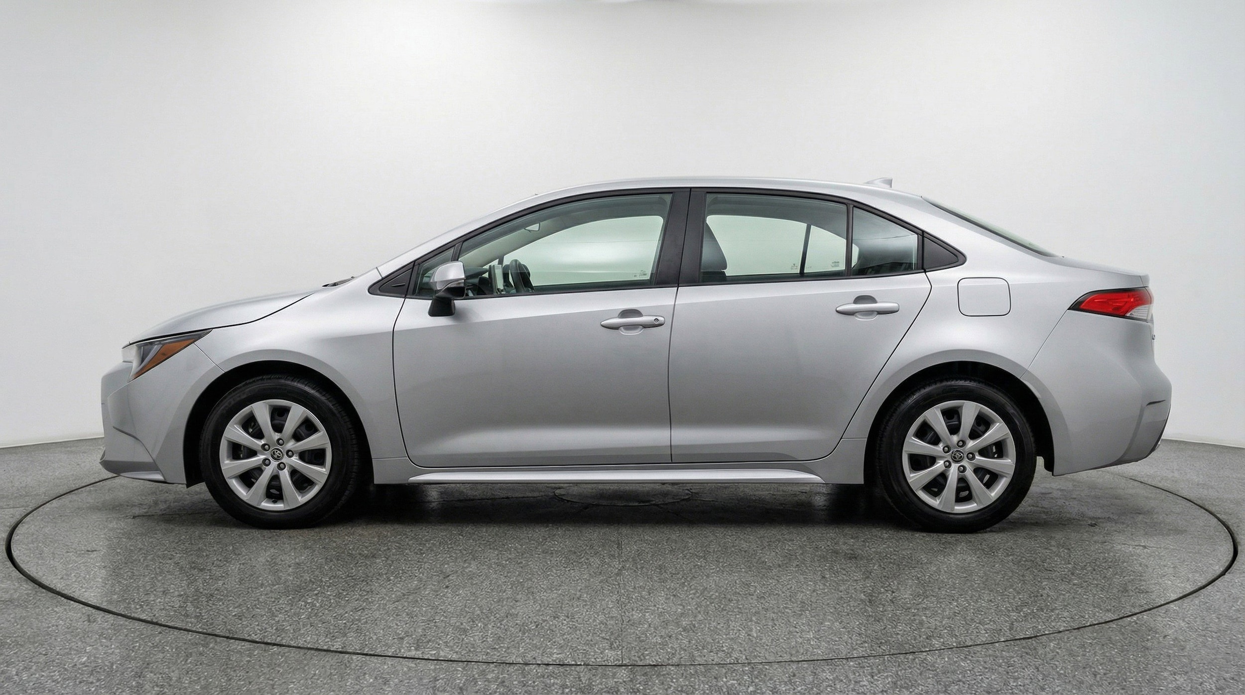 Thumbnail: 2025 Toyota Corolla - 5