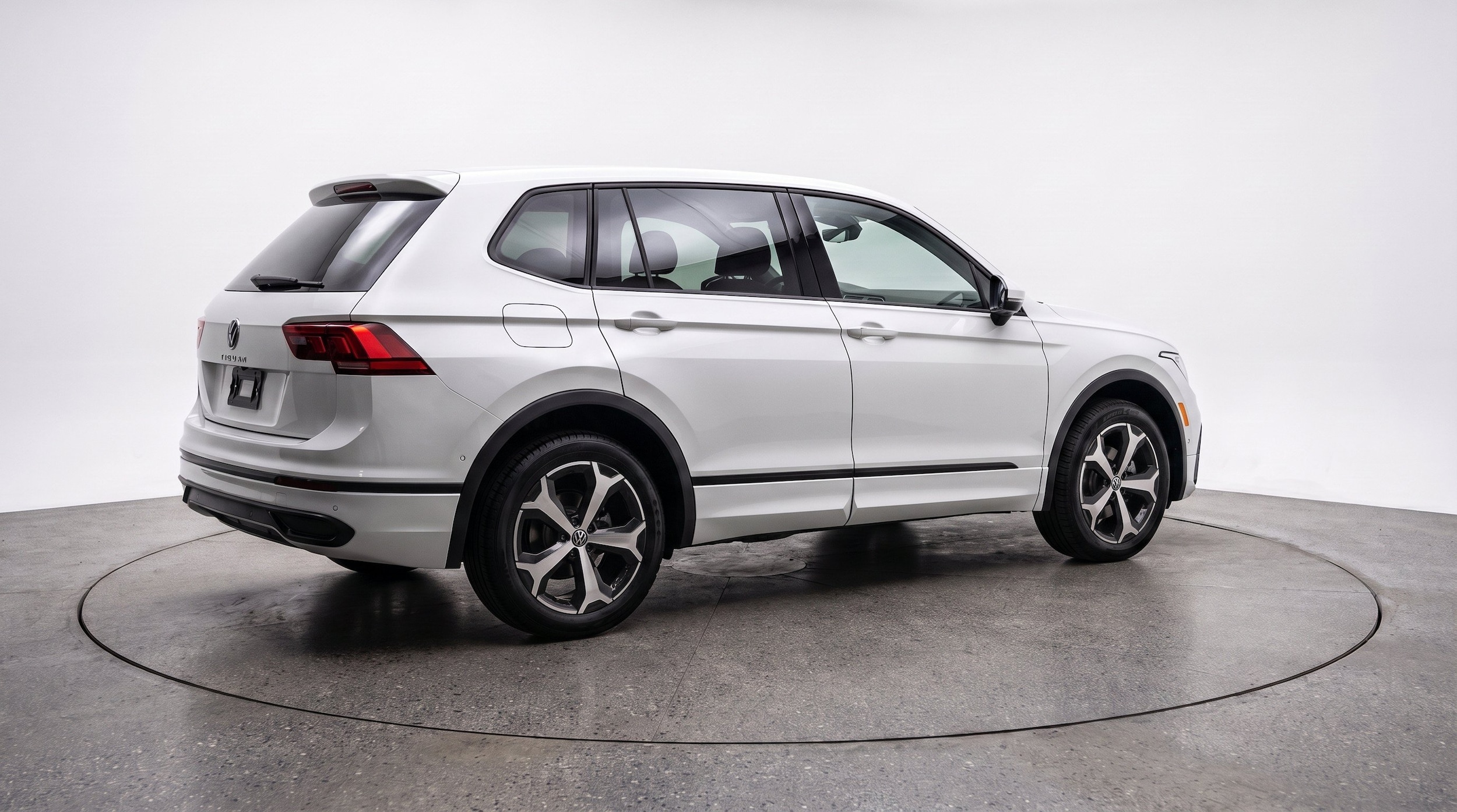 Thumbnail: 2026 Volkswagen Tiguan - 9