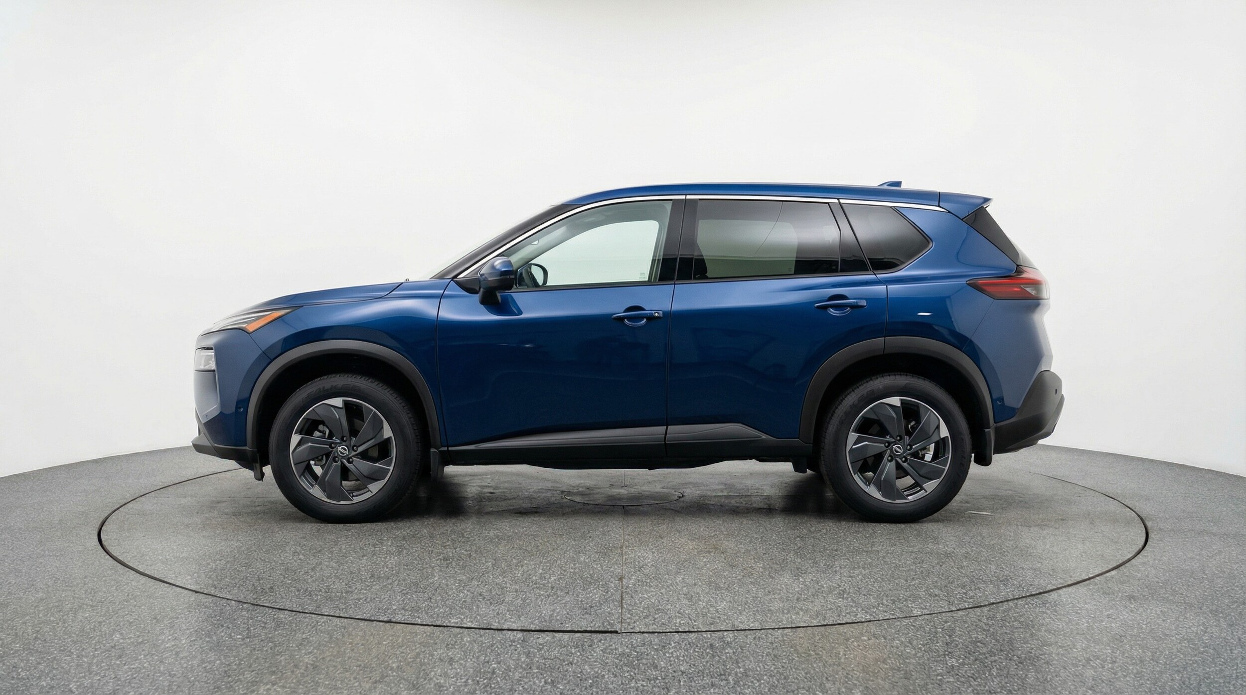 Thumbnail: 2025 Nissan Rogue - 4