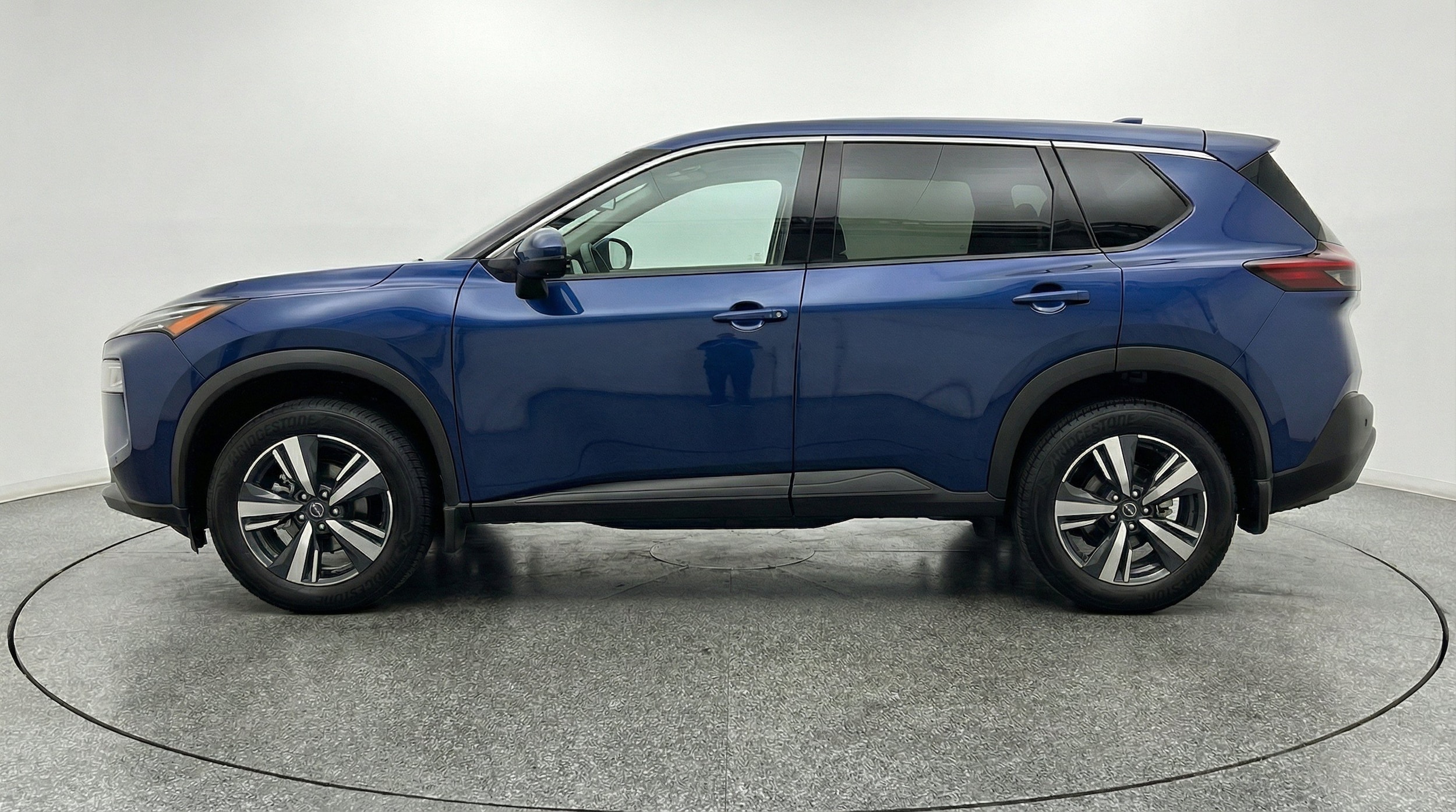 Thumbnail: 2026 Nissan Rogue - 5