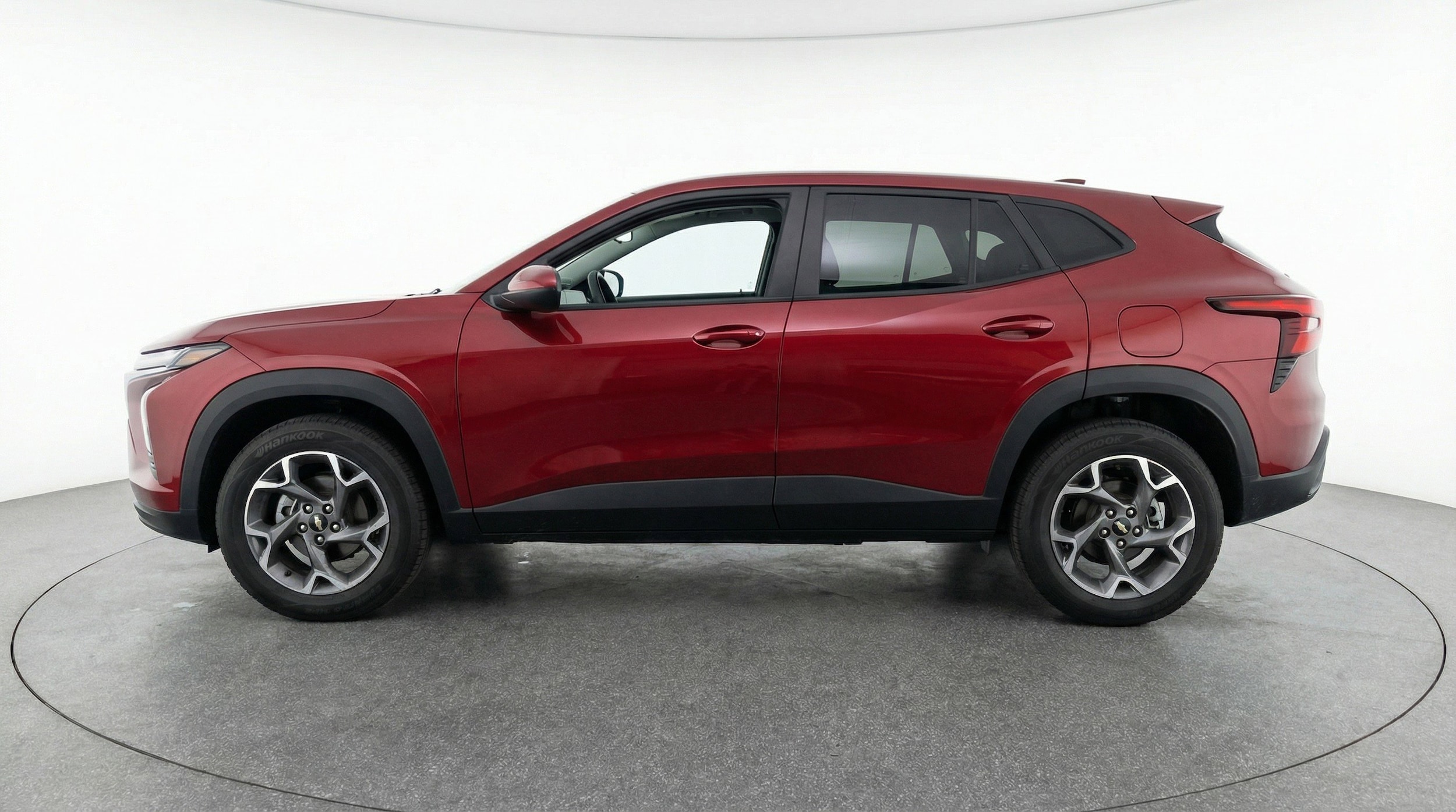 Thumbnail: 2025 Chevrolet Trax - 5