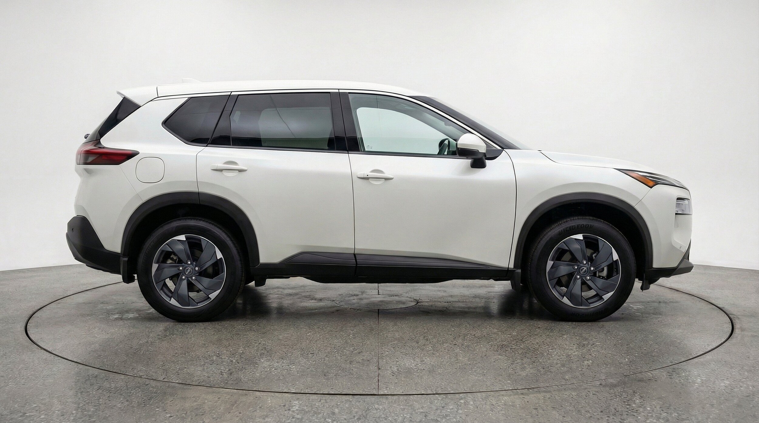 Thumbnail: 2025 Nissan Rogue - 11