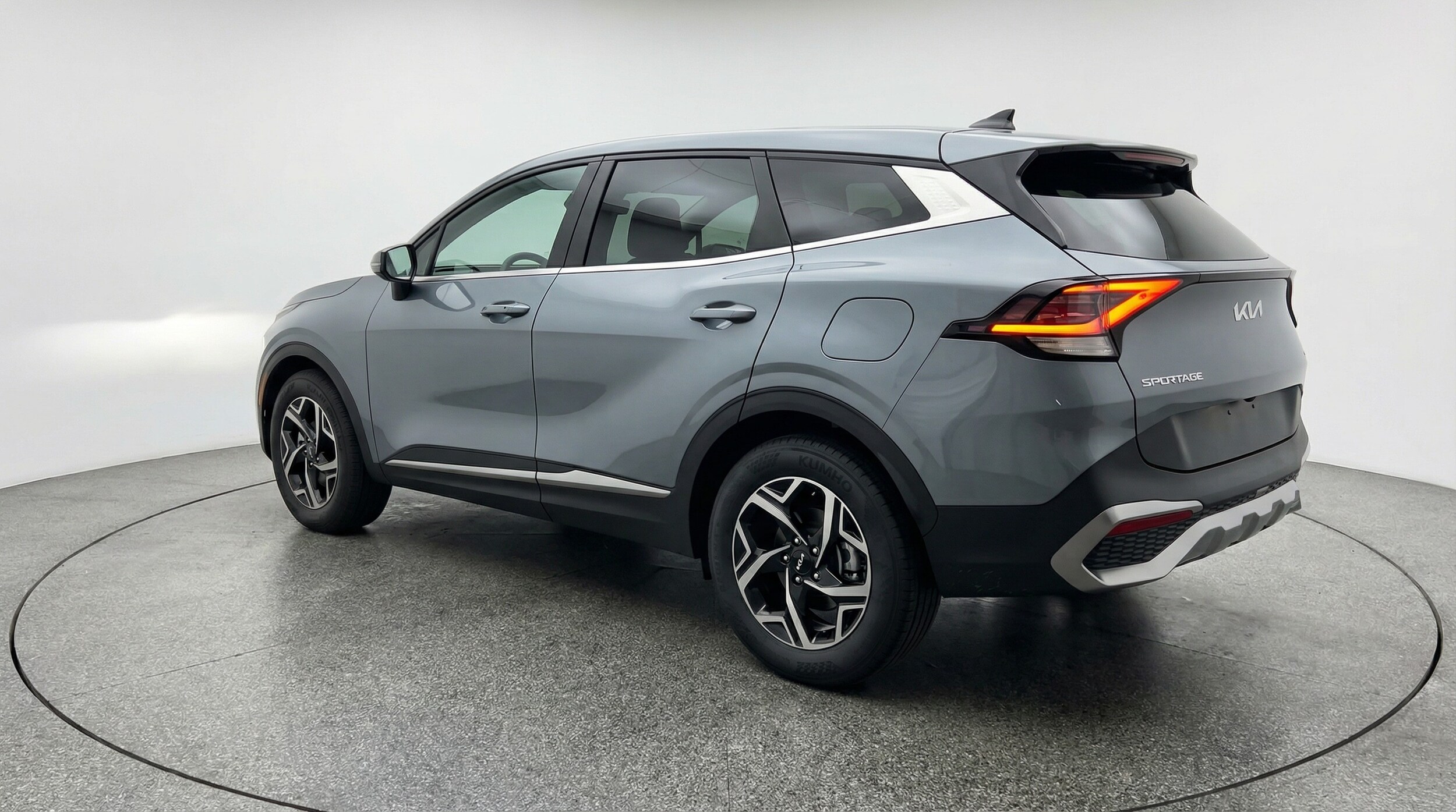 Thumbnail: 2025 Kia Sportage - 5