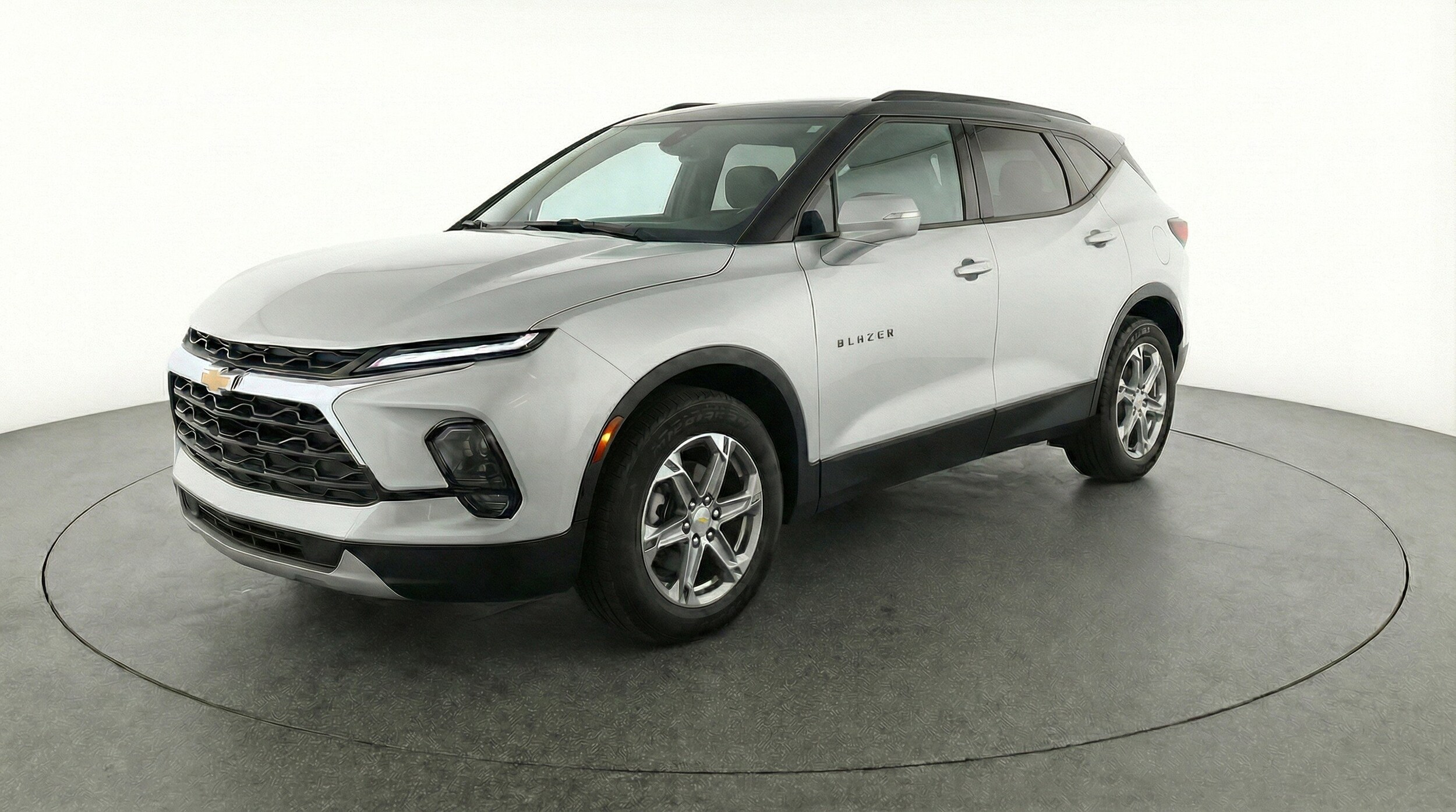 Thumbnail: 2025 Chevrolet Blazer - 3