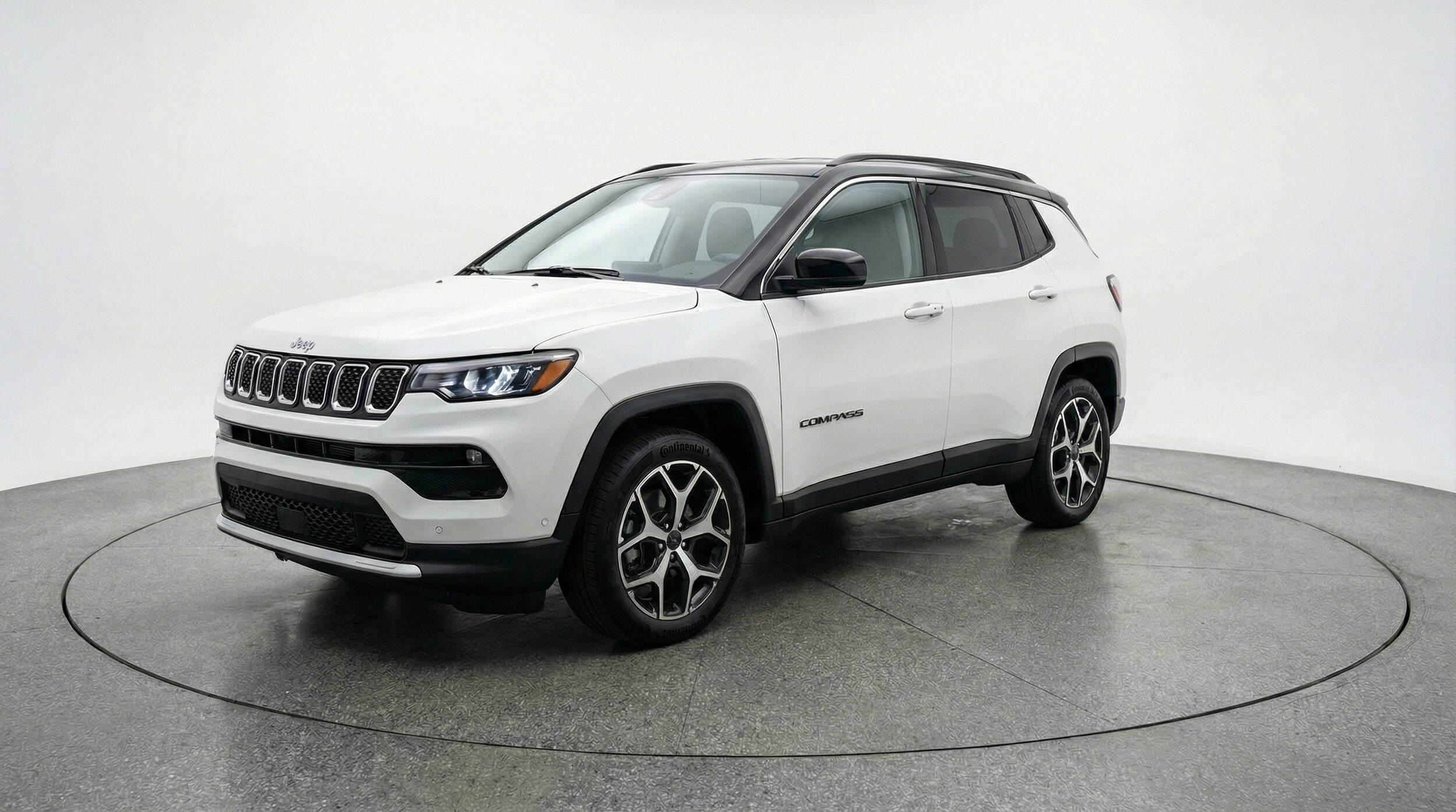 Thumbnail: 2025 Jeep Compass - 3