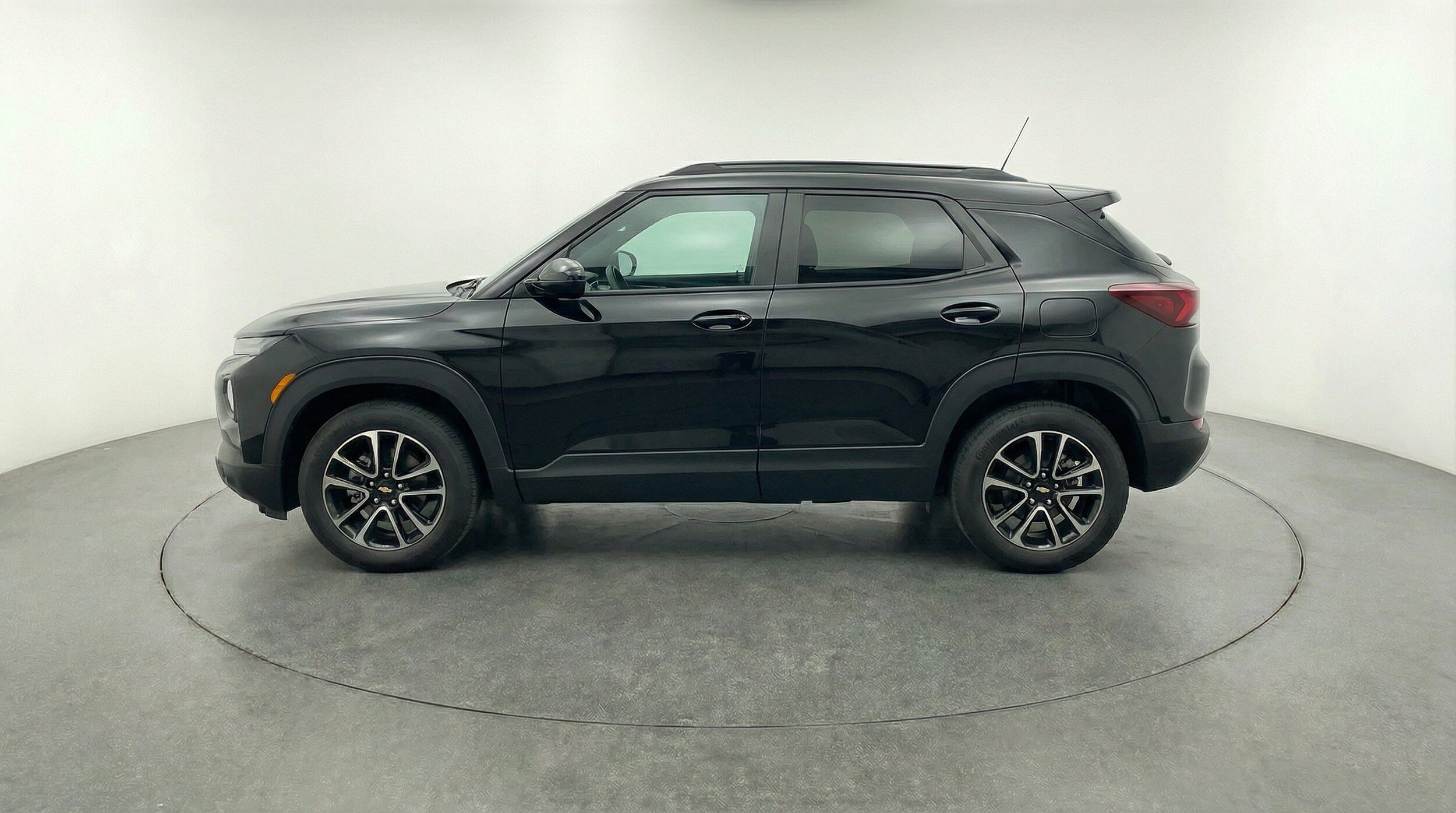 Thumbnail: 2025 Chevrolet TrailBlazer - 5