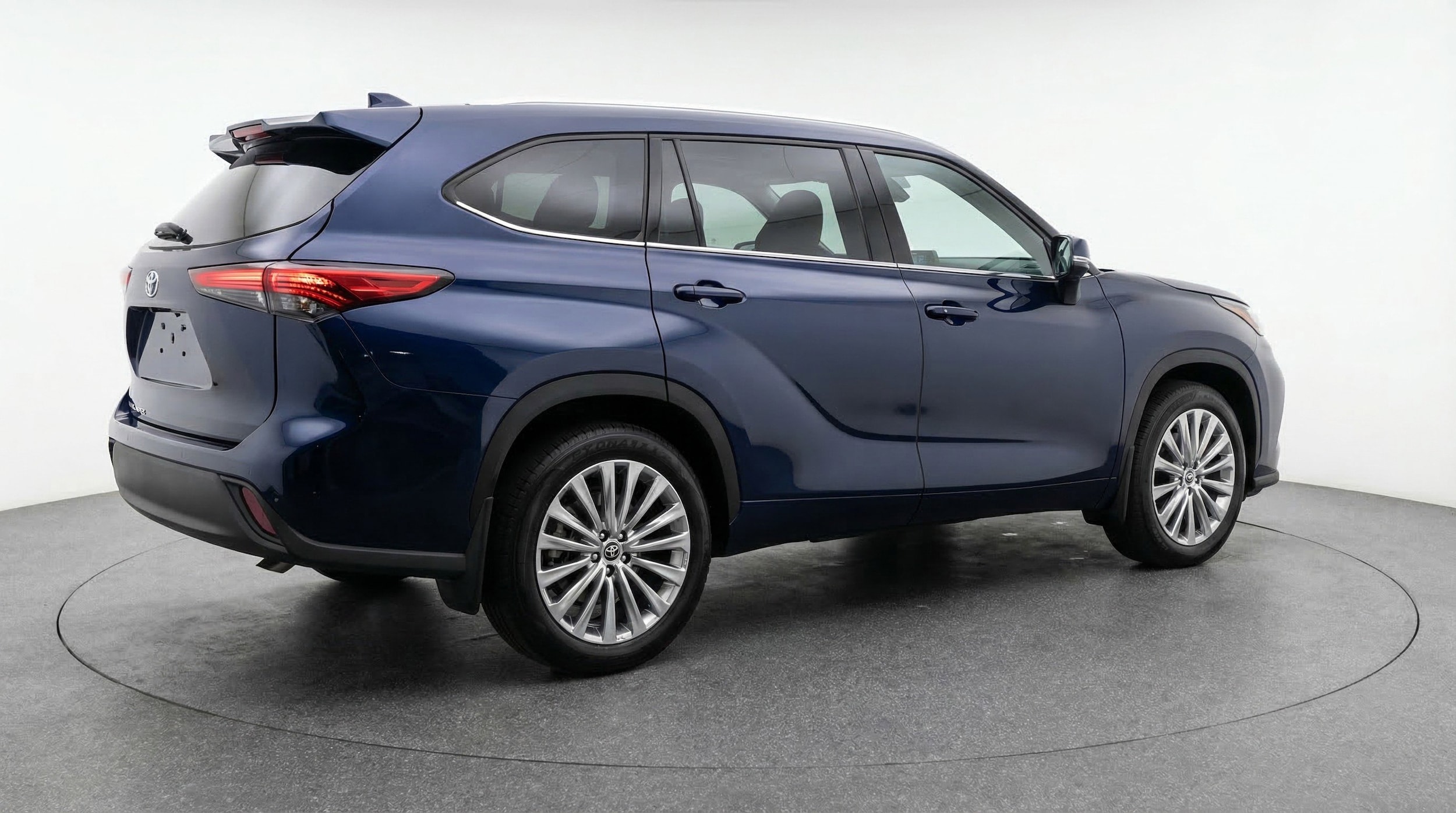 Thumbnail: 2025 Toyota Highlander - 9