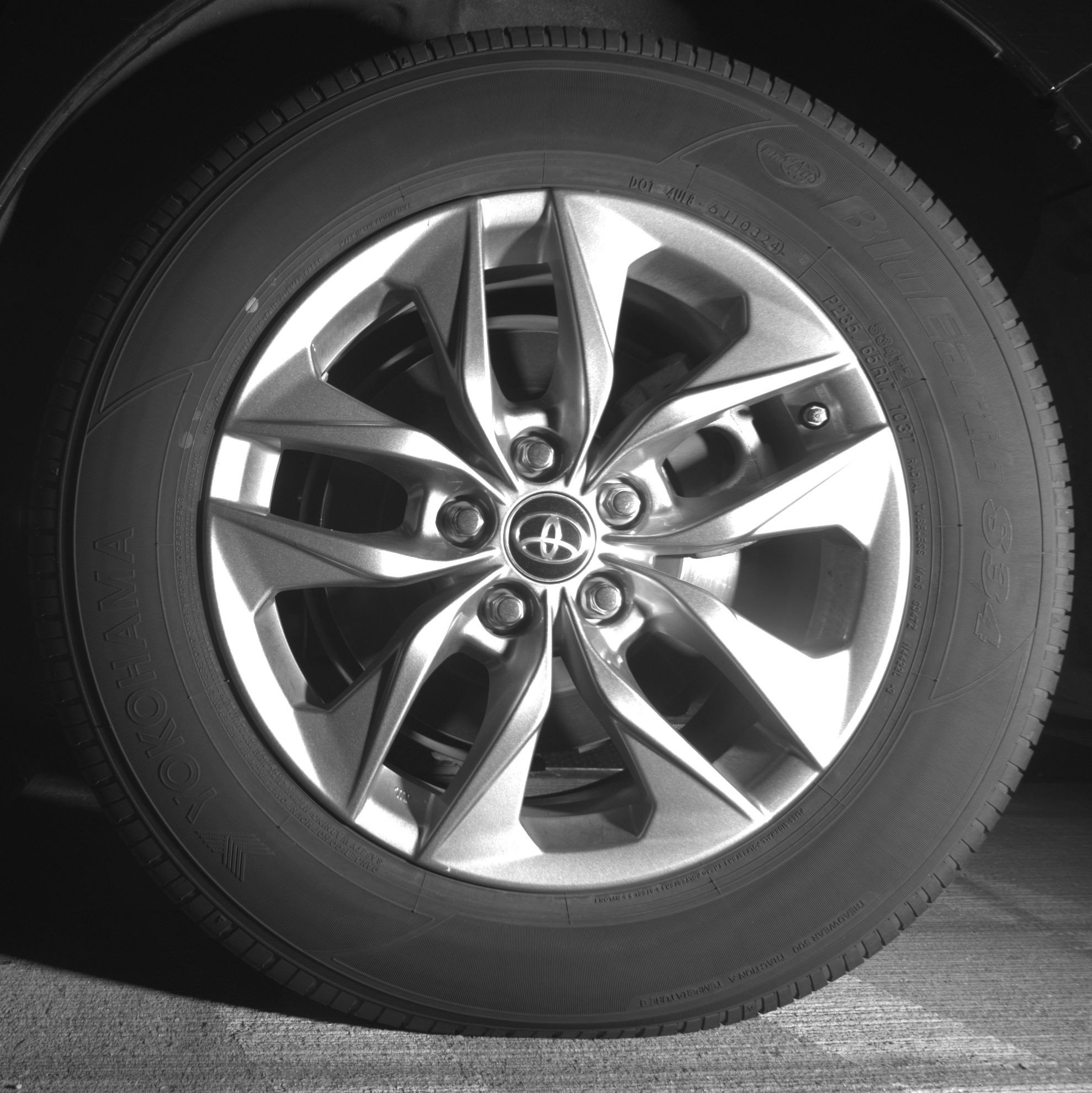 Thumbnail: 2024 Toyota Sienna - 14