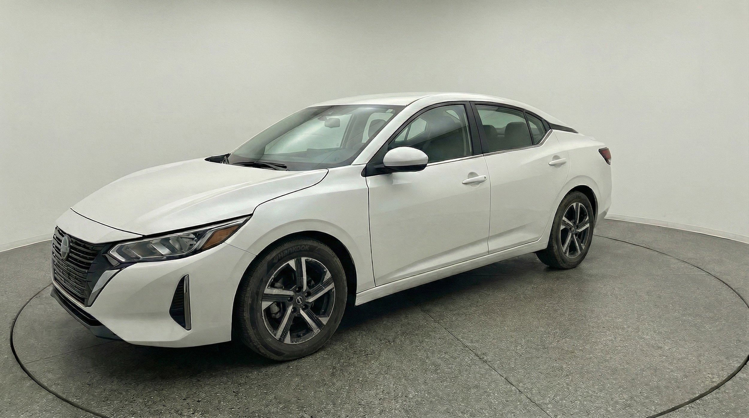 Thumbnail: 2025 Nissan Sentra - 3