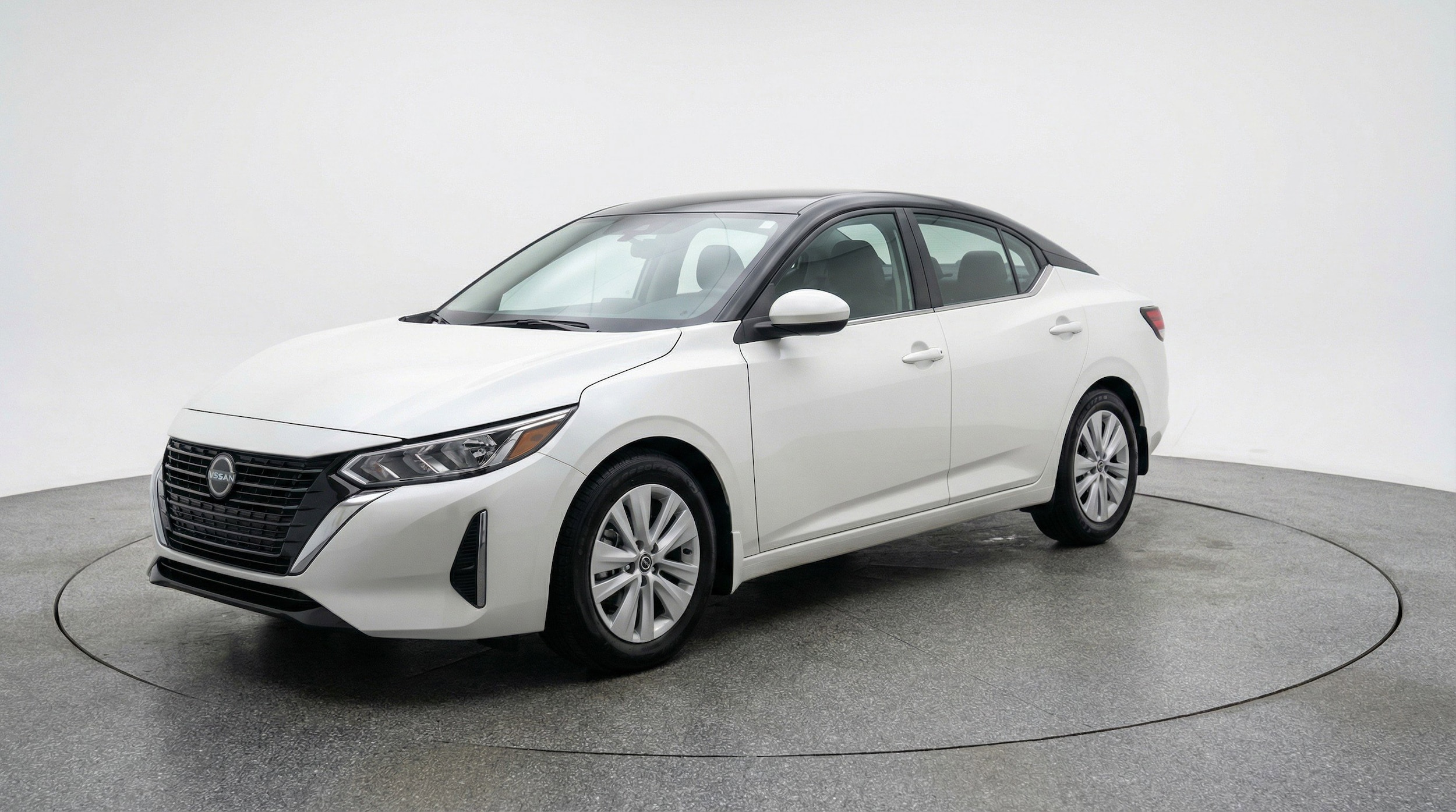 Thumbnail: 2025 Nissan Sentra - 3