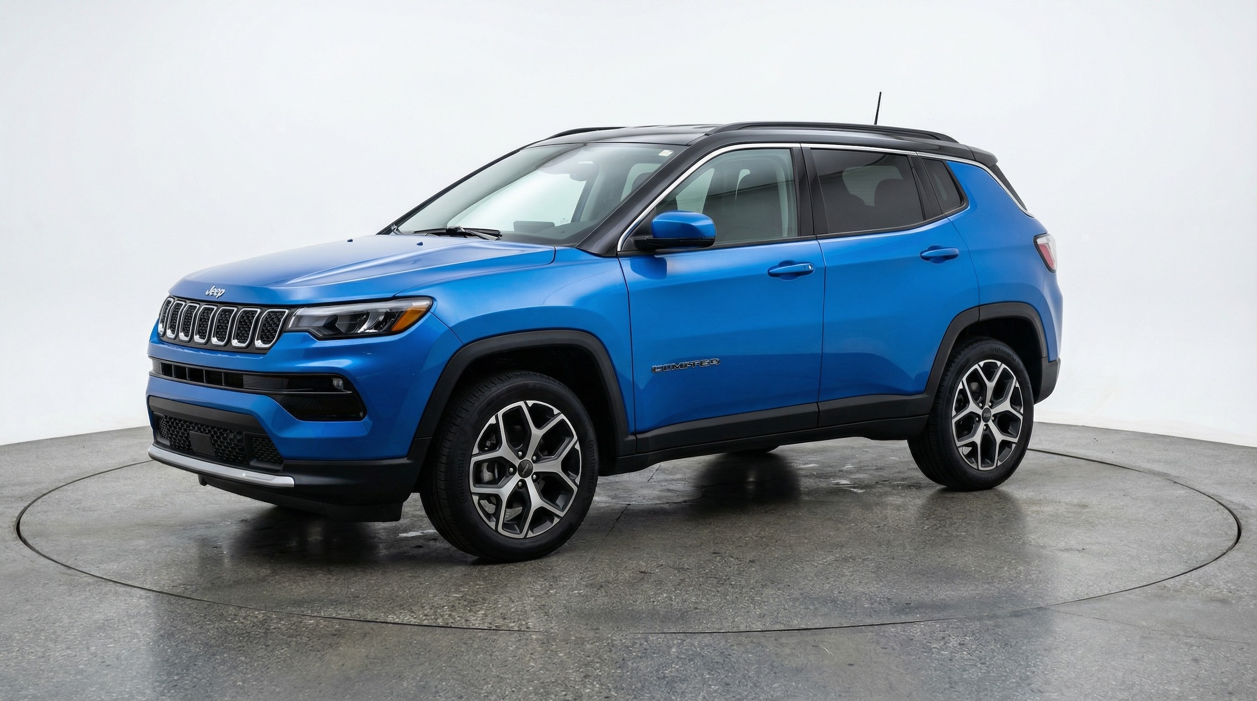 Thumbnail: 2025 Jeep Compass - 3