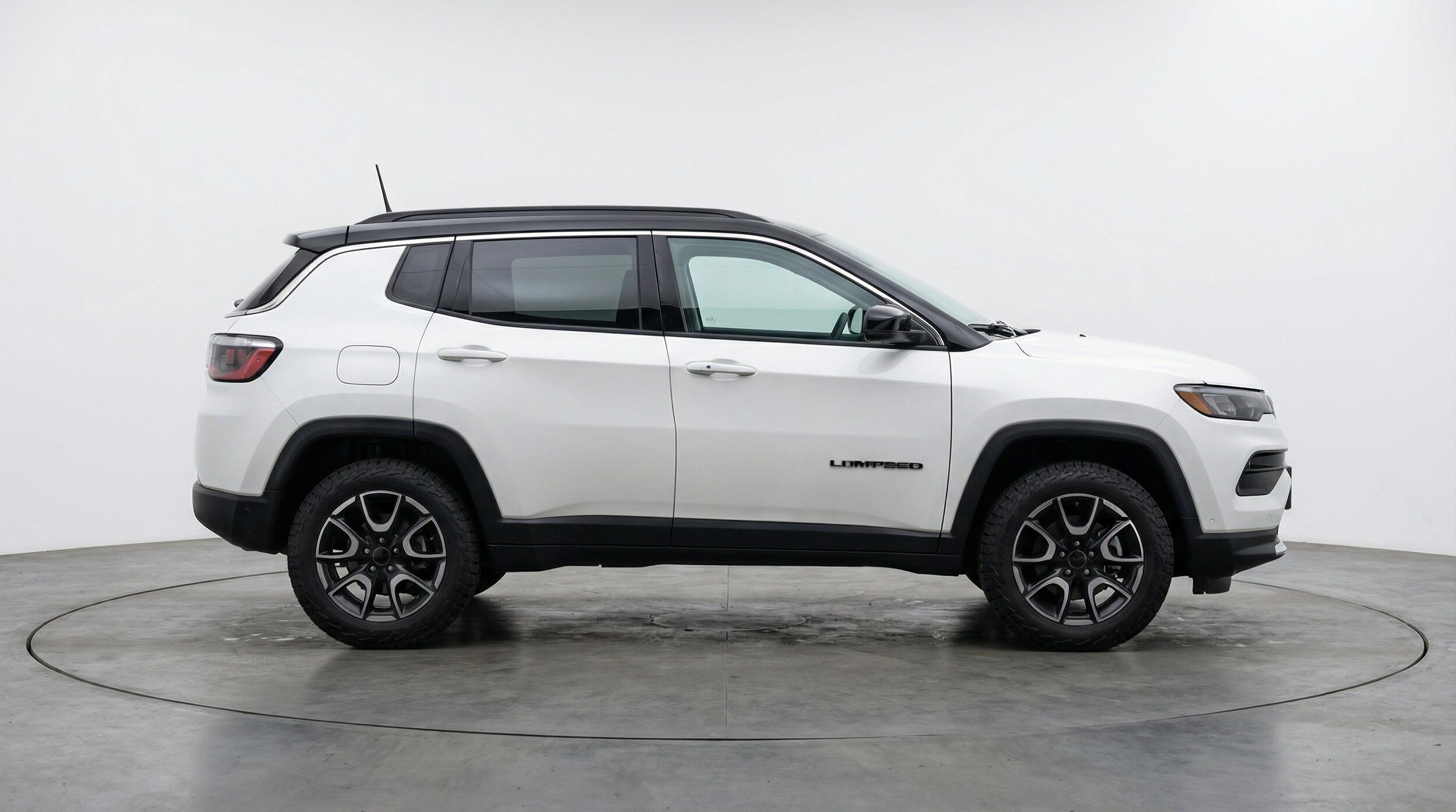 Thumbnail: 2025 Jeep Compass - 11