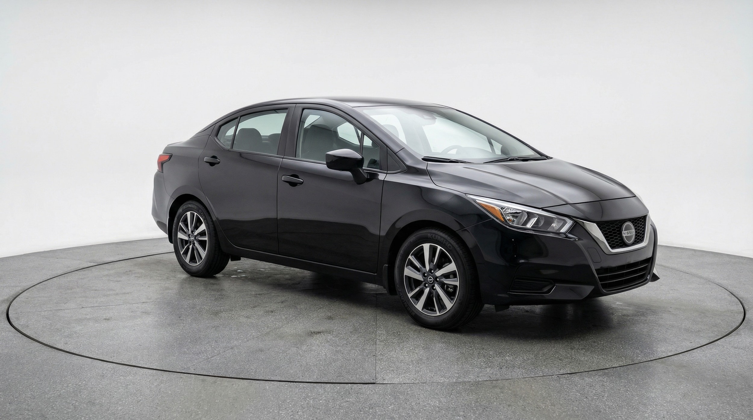 2025 Nissan Versa Sedan