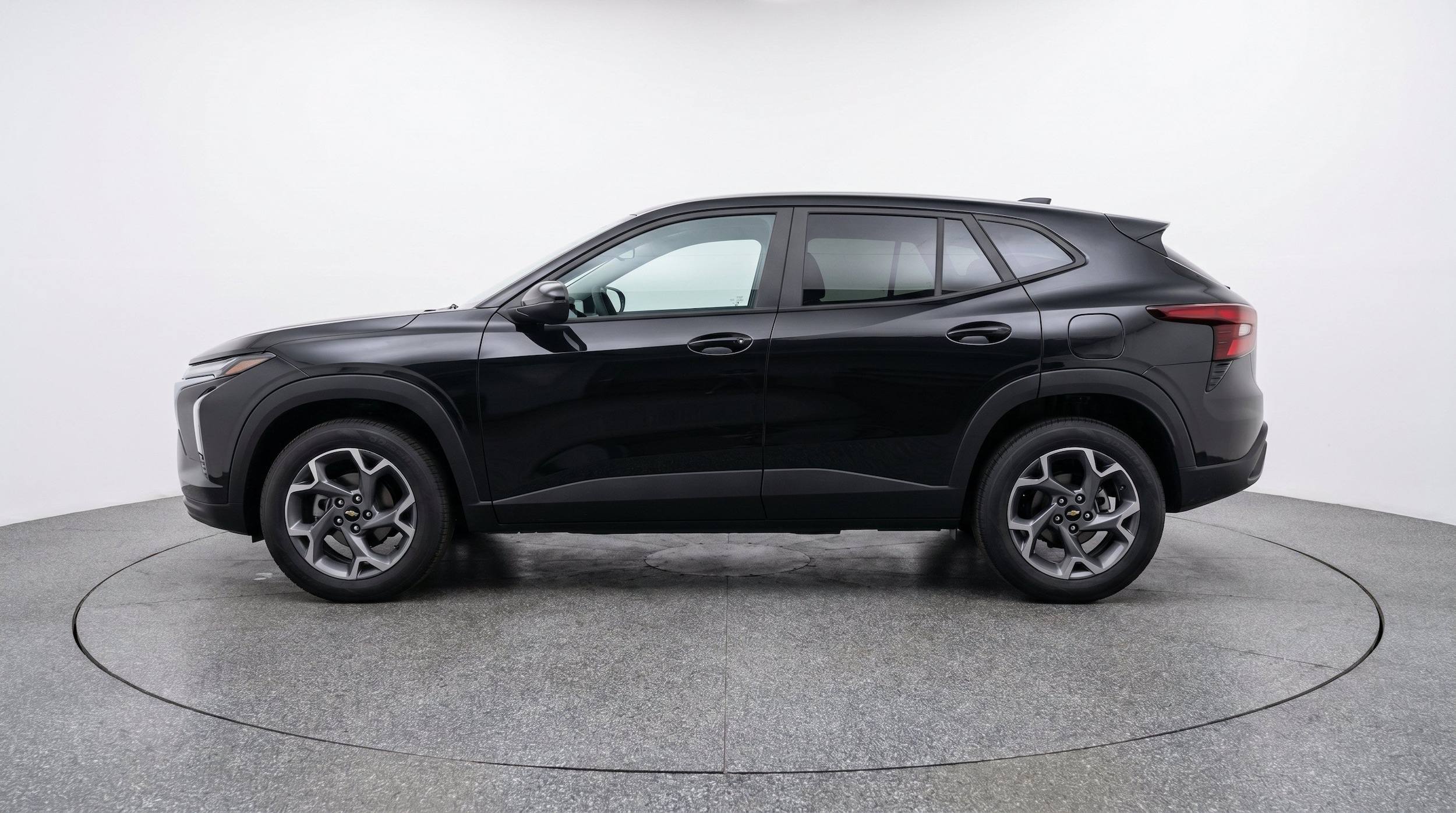 Thumbnail: 2025 Chevrolet Trax - 5