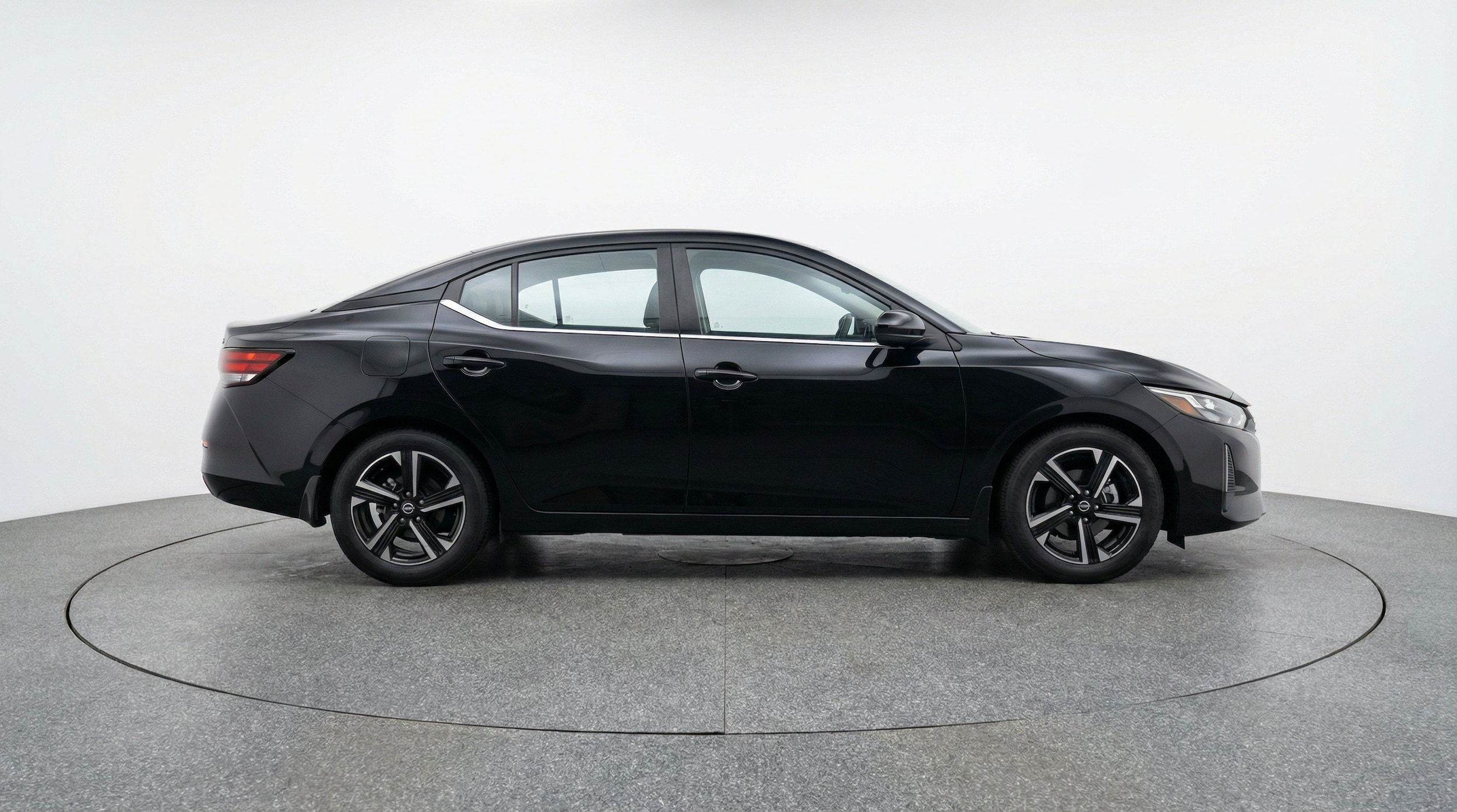 Thumbnail: 2025 Nissan Sentra - 11