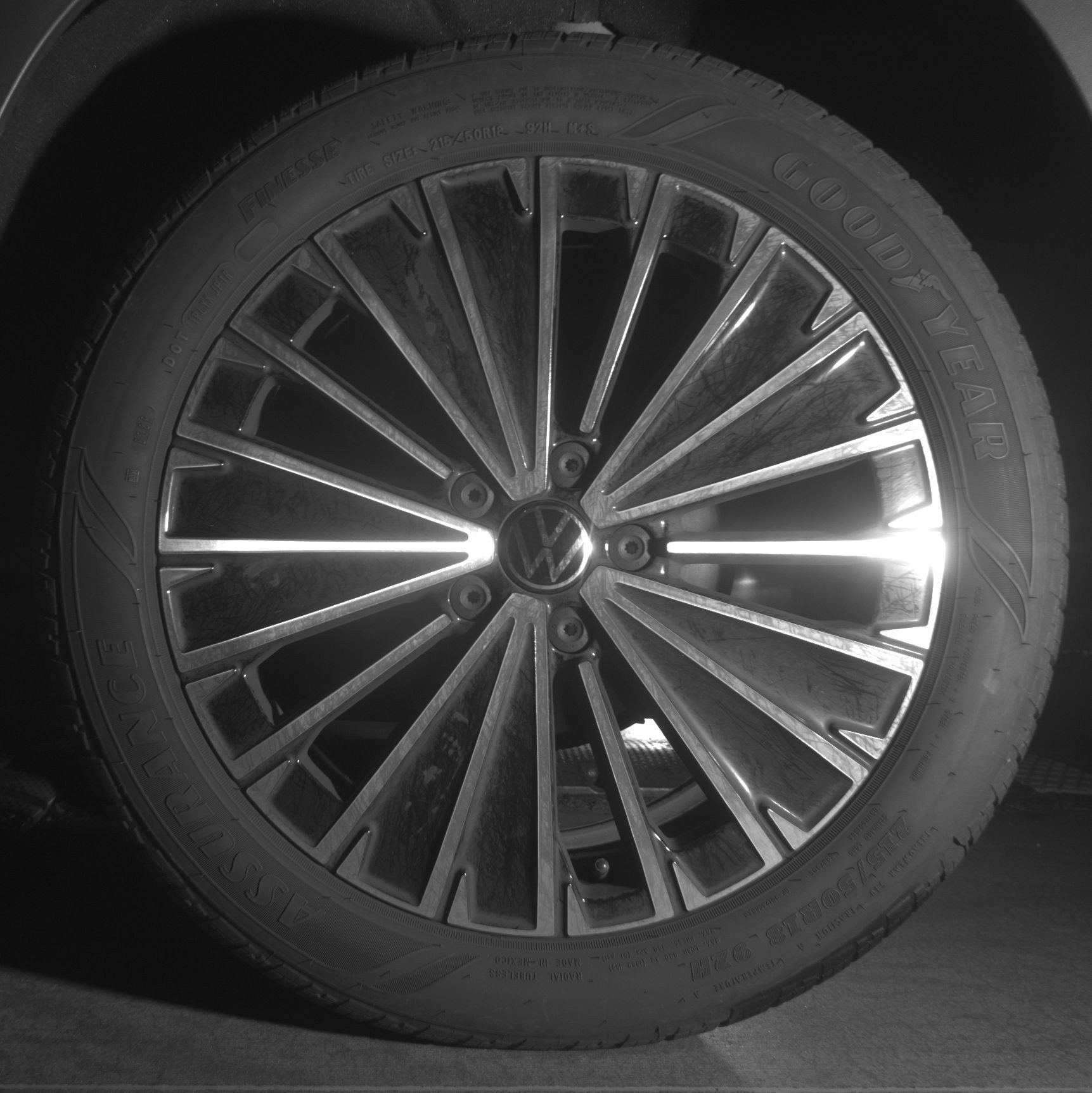 Thumbnail: 2025 Volkswagen Taos - 14