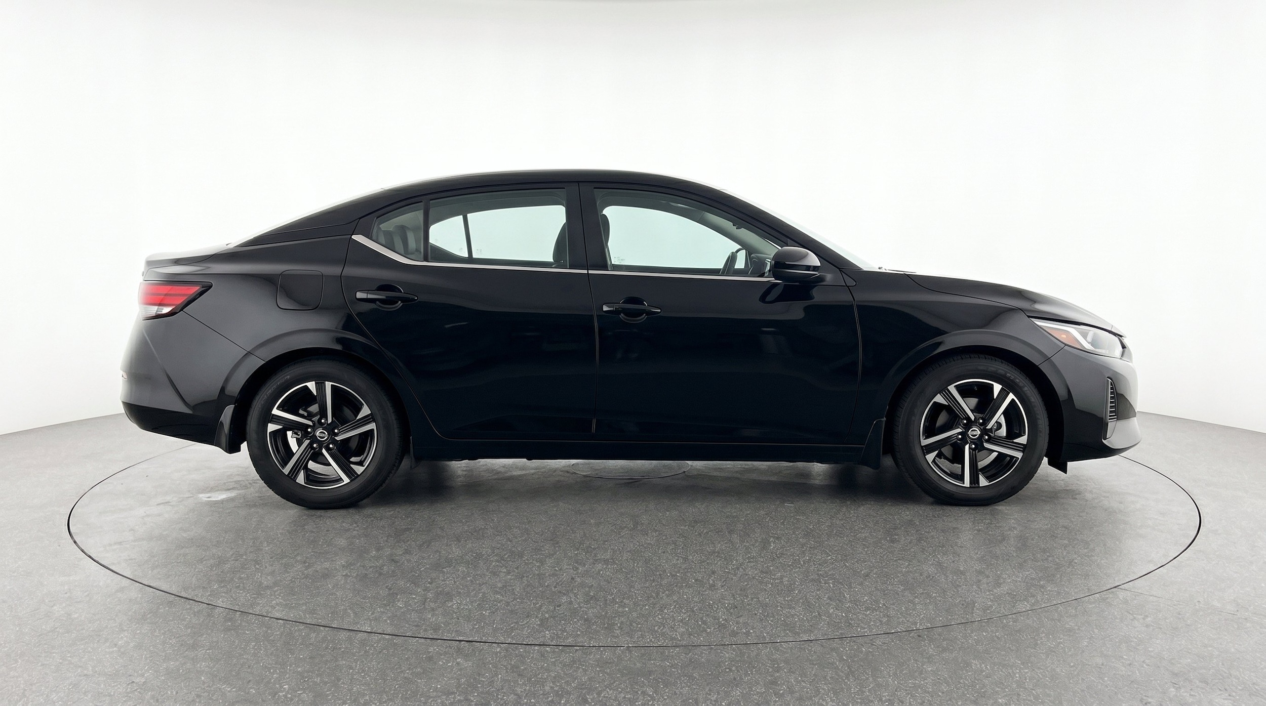 Thumbnail: 2024 Nissan Sentra - 11