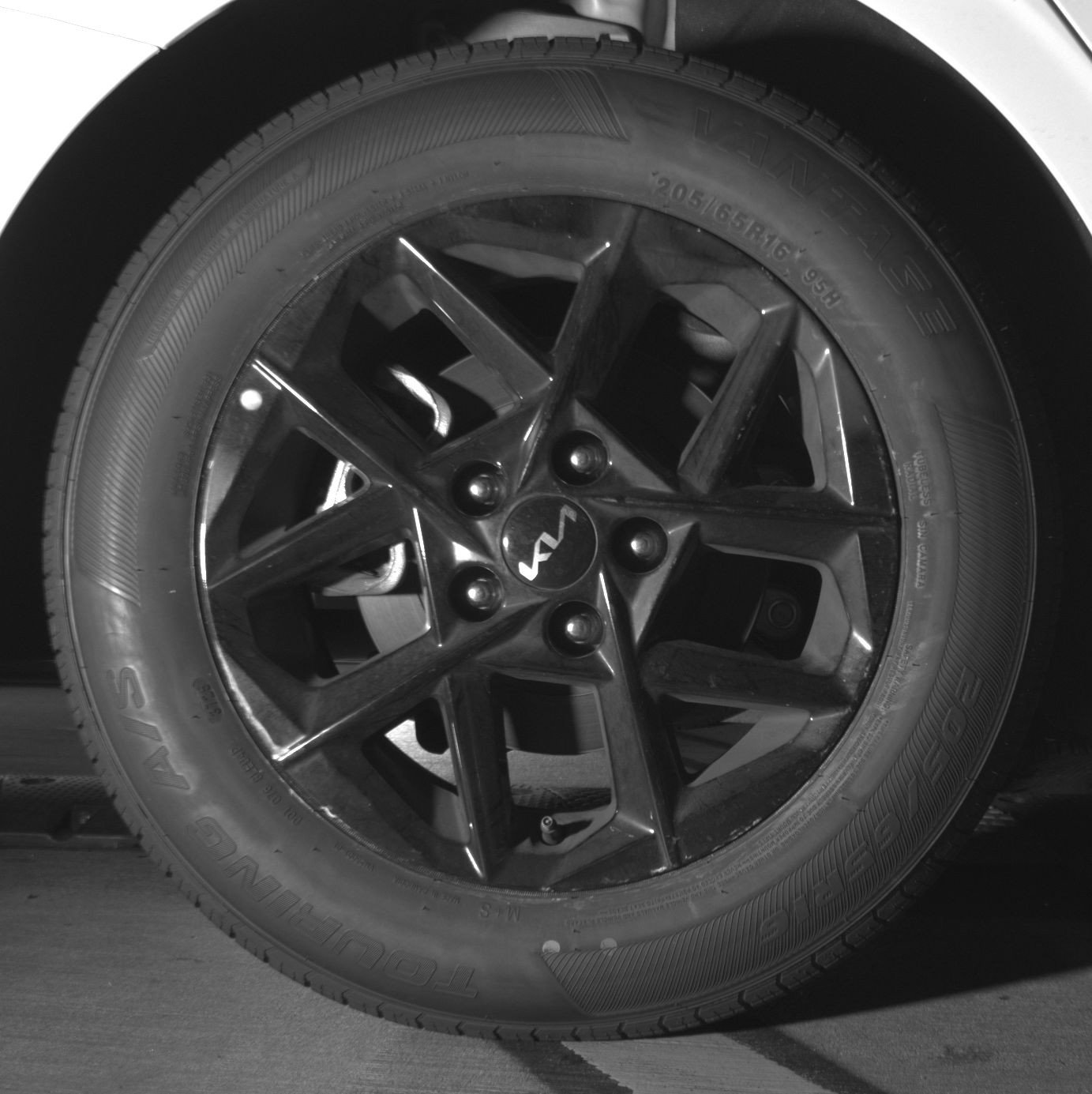 Thumbnail: 2025 Kia K5 - 15